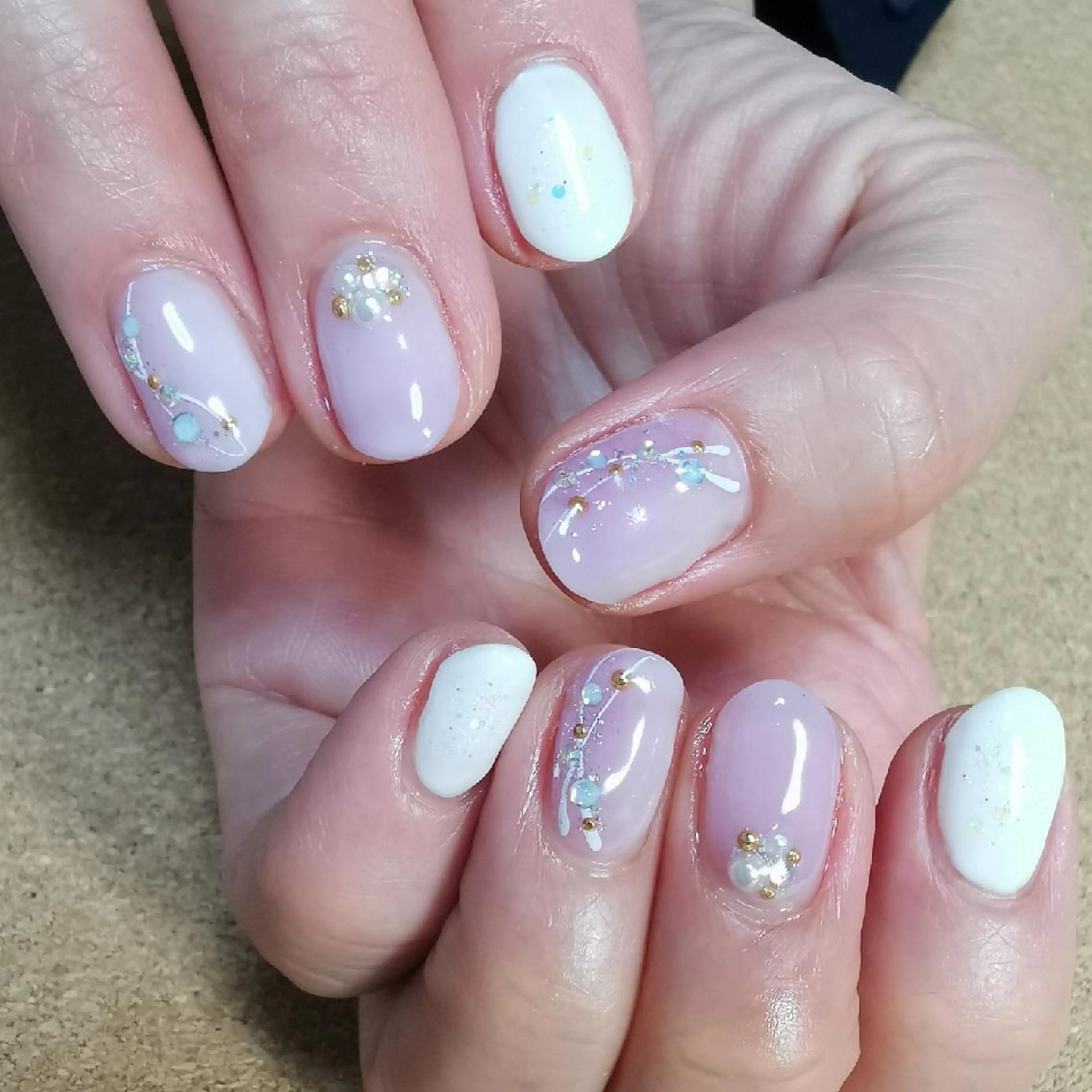 ネイル 持ち込み ハンドネイル reve あやののネイルデザイン