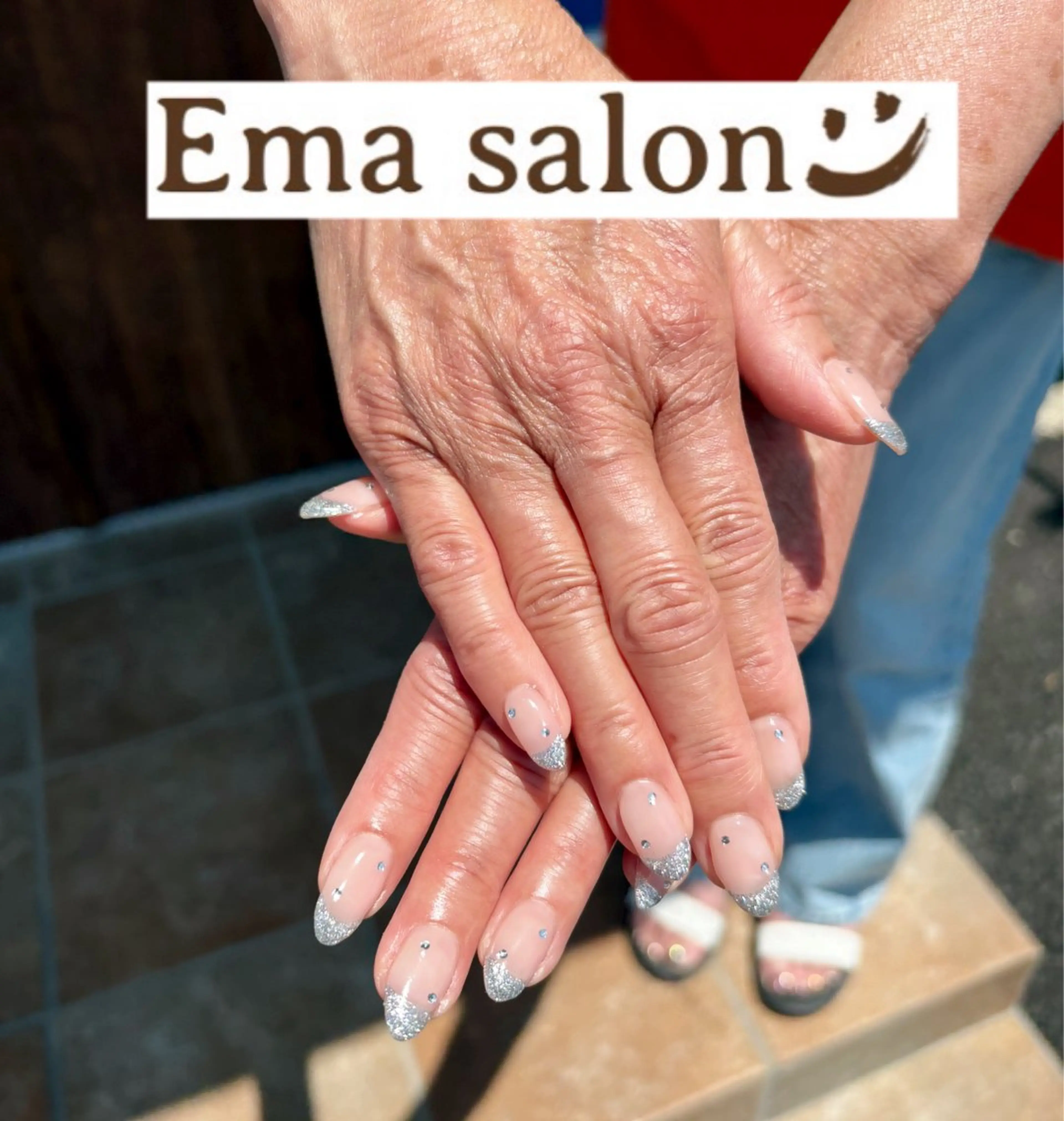 ネイル フレンチネイル キラキラネイル ハンドネイル Ema salon hiromiのネイルデザイン