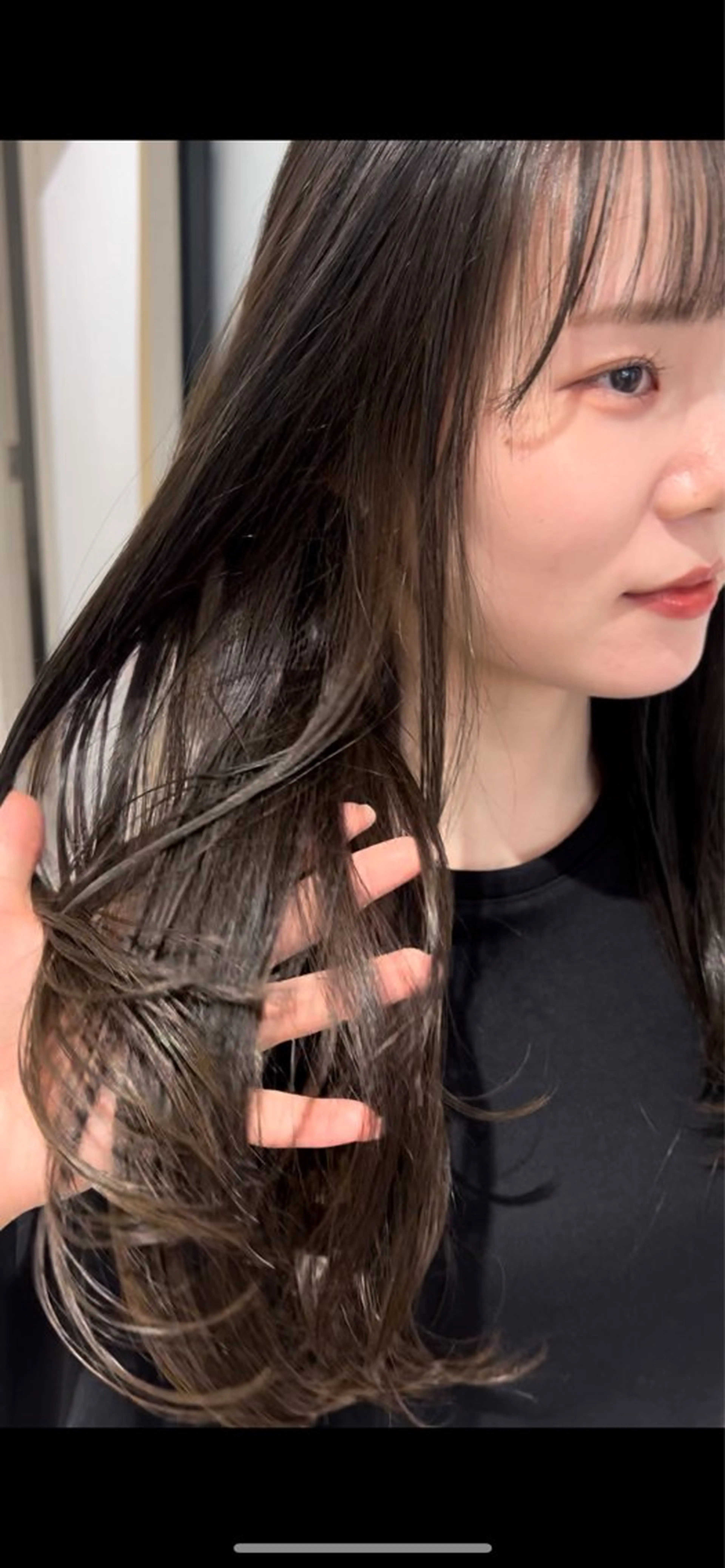 セミロング カラー ブリーチ 透明感カラー ブリーチなしカラー オリーブカラー カット ヘアカラー オリーブベージュ/ ブリーチなし透明感のヘアスタイル