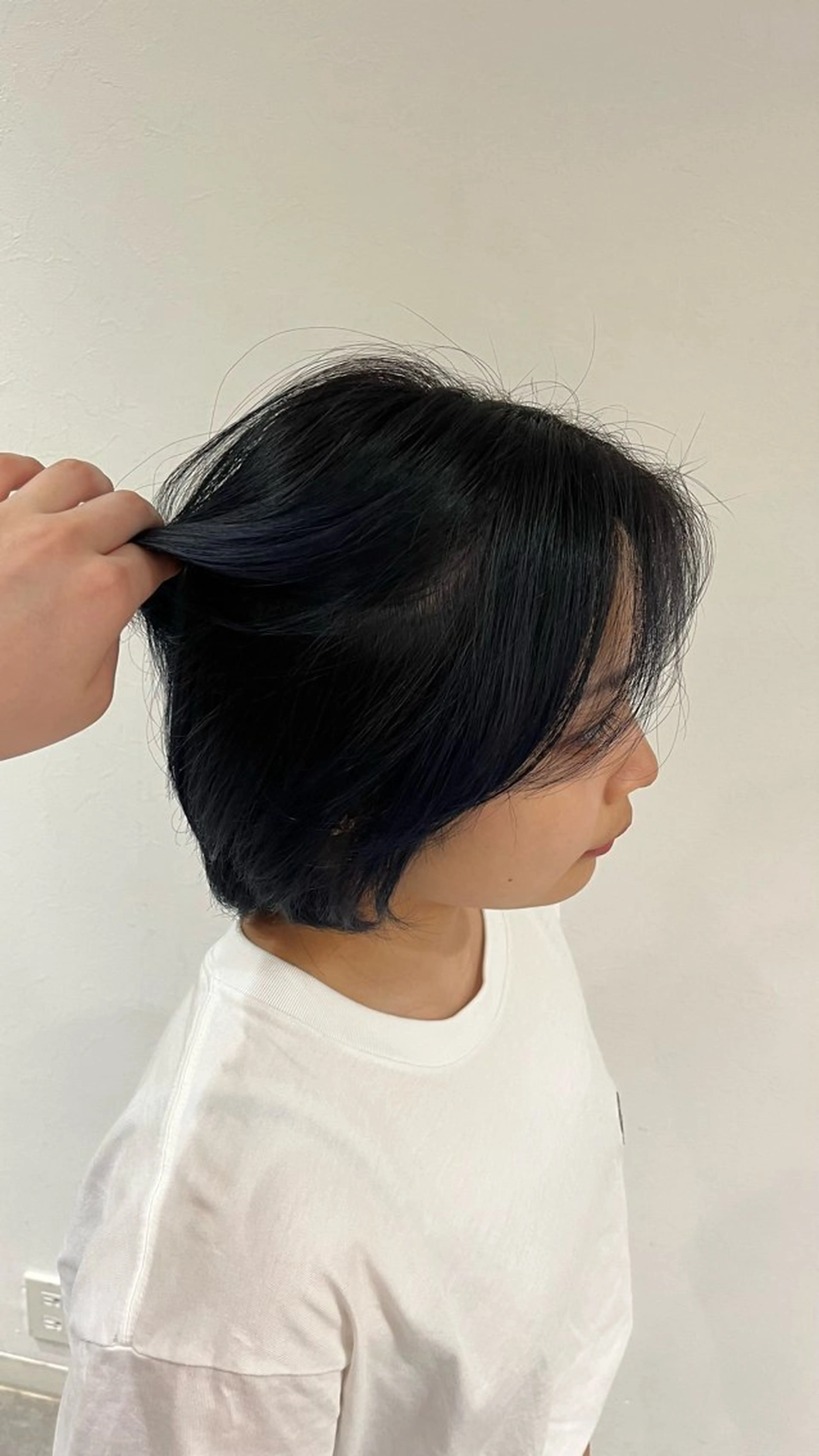 ショート カラー 黒髪 ブリーチ ブルーカラー ブルーブラック ヘアカラー 柚実/グレージュ/ 愛されナチュラル♥️のヘアスタイル