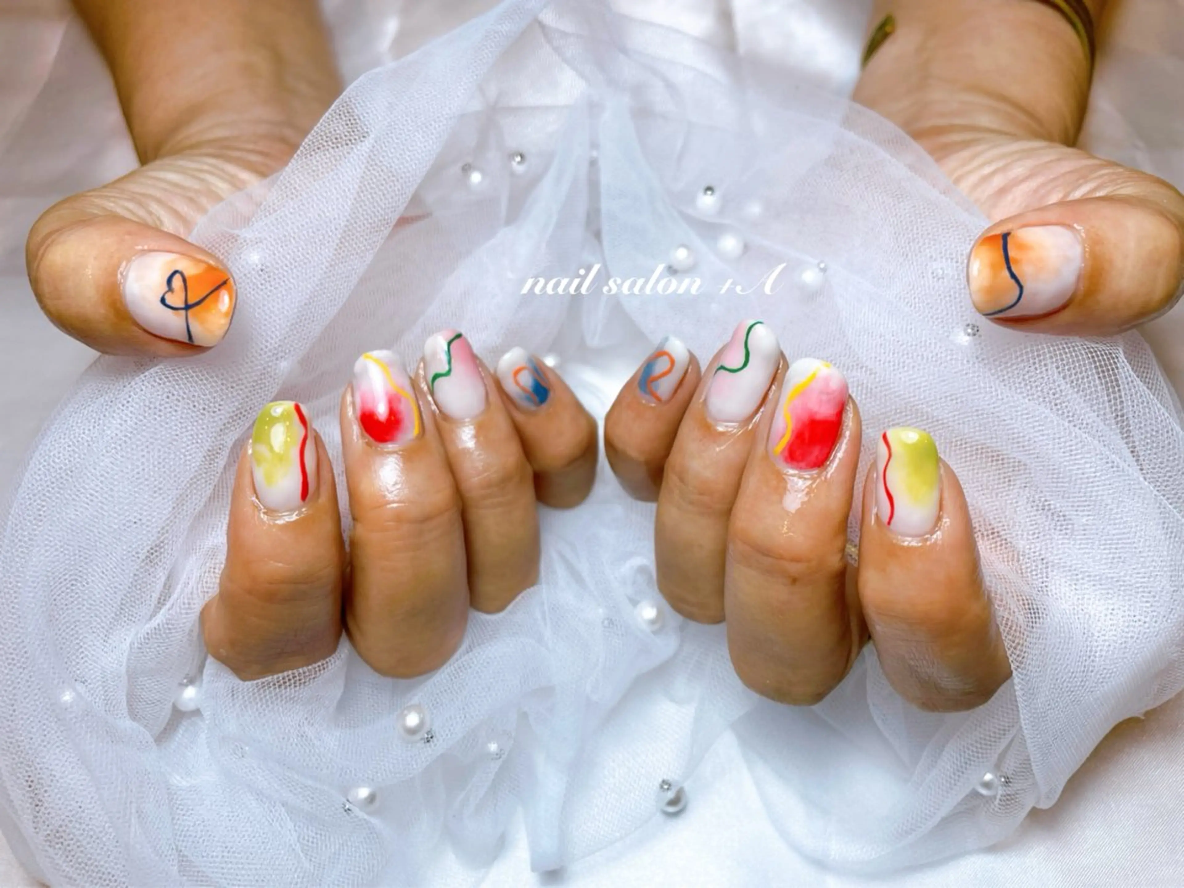 ショート ハンドネイル Nail Salon +Aのネイルデザイン