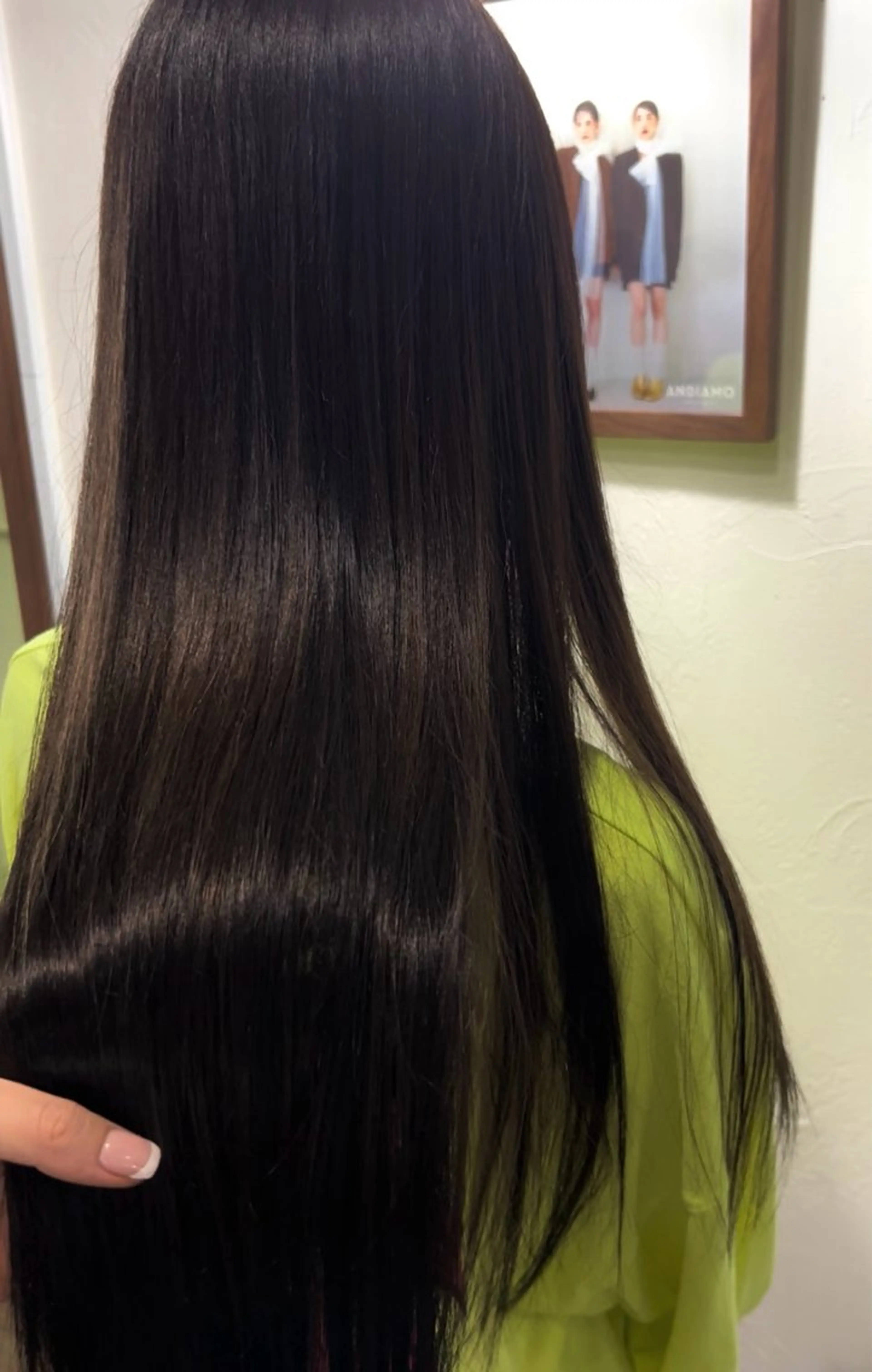 カラー ブラウンカラー 透明感カラー 井上 結衣のヘアスタイル