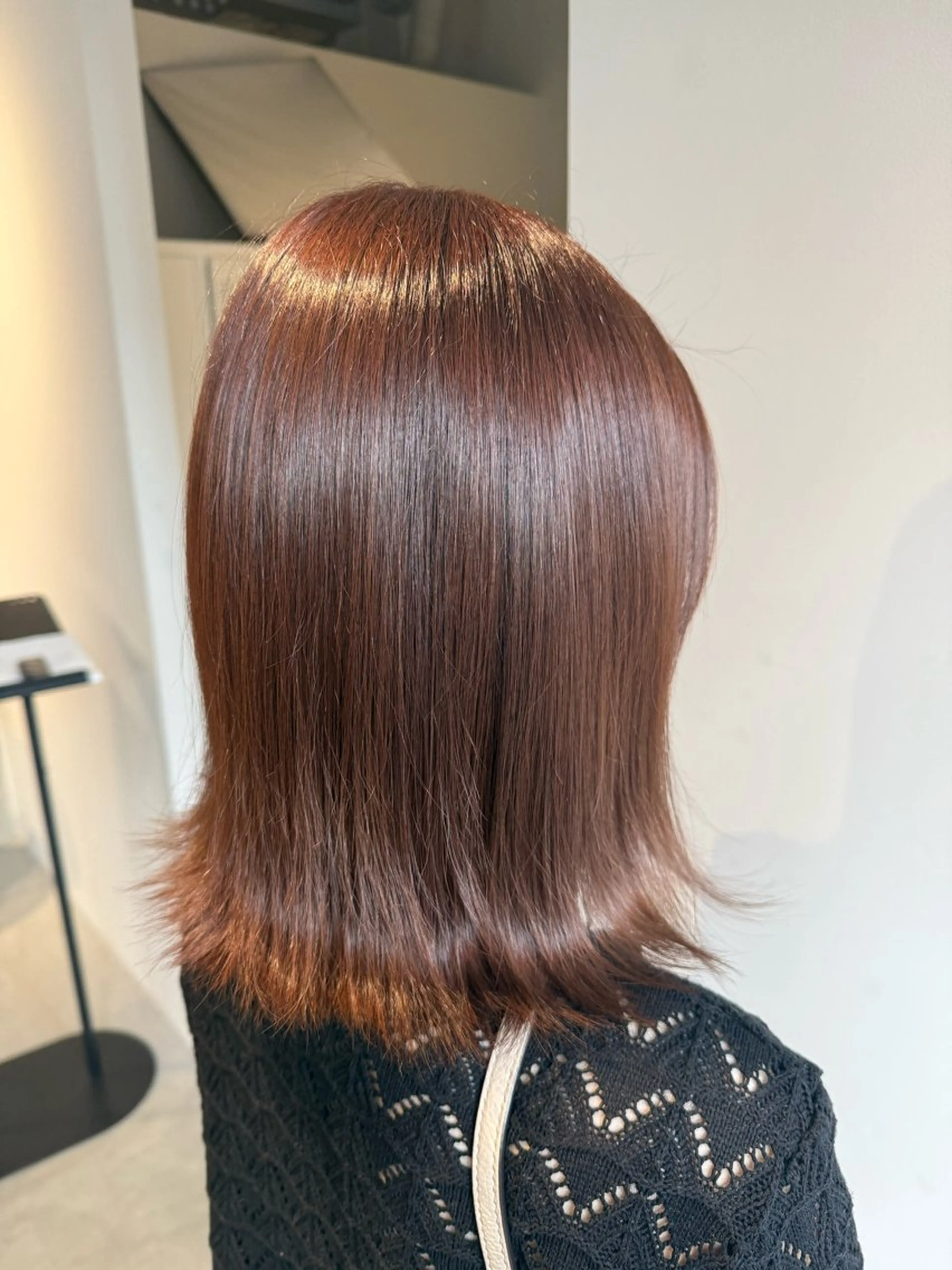 セミロング ヘアカラー トリートメント 井手上 陽菜のヘアスタイル