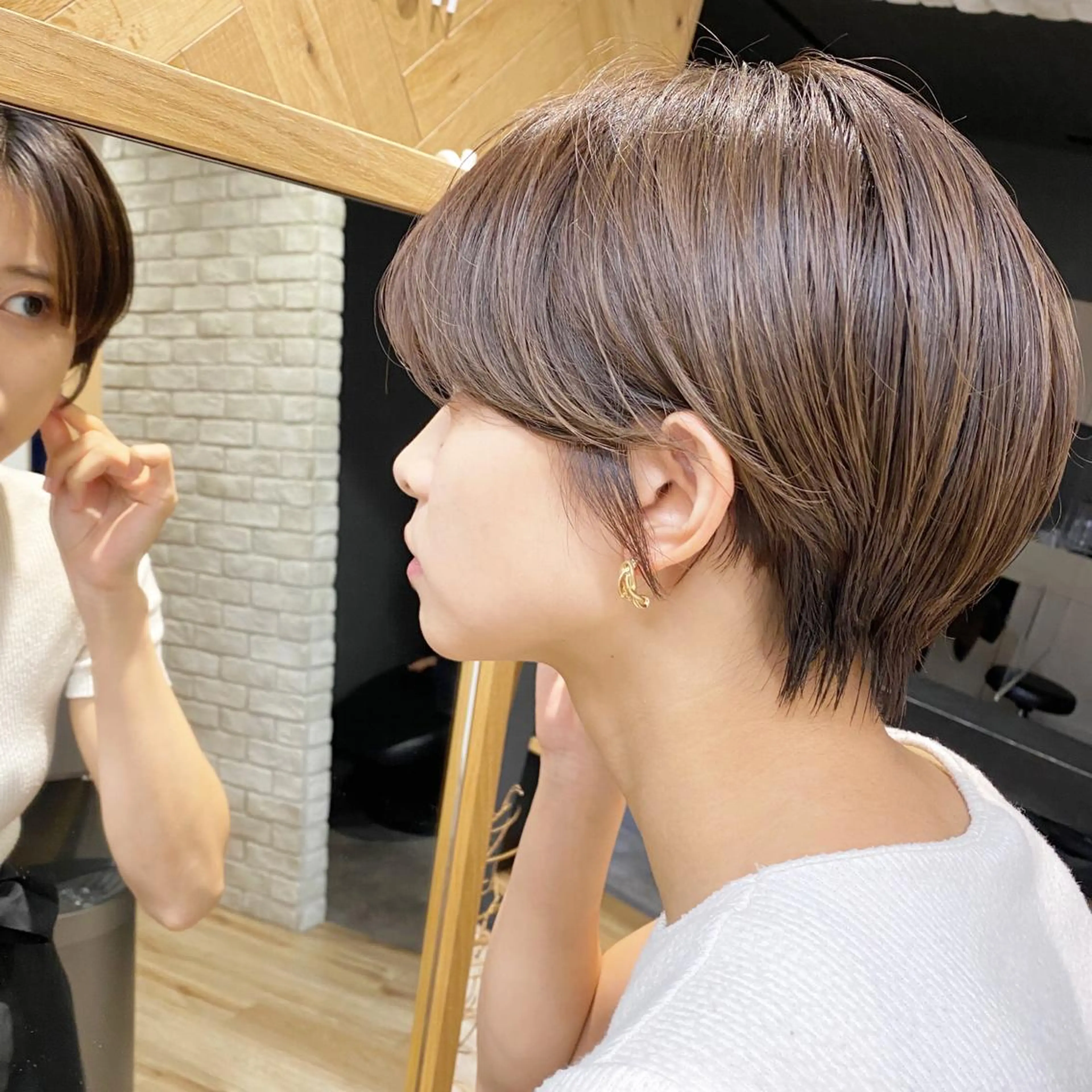 ショート カラー ヘアアレンジ ✨艶髪✨ 奈須晴香のヘアスタイル