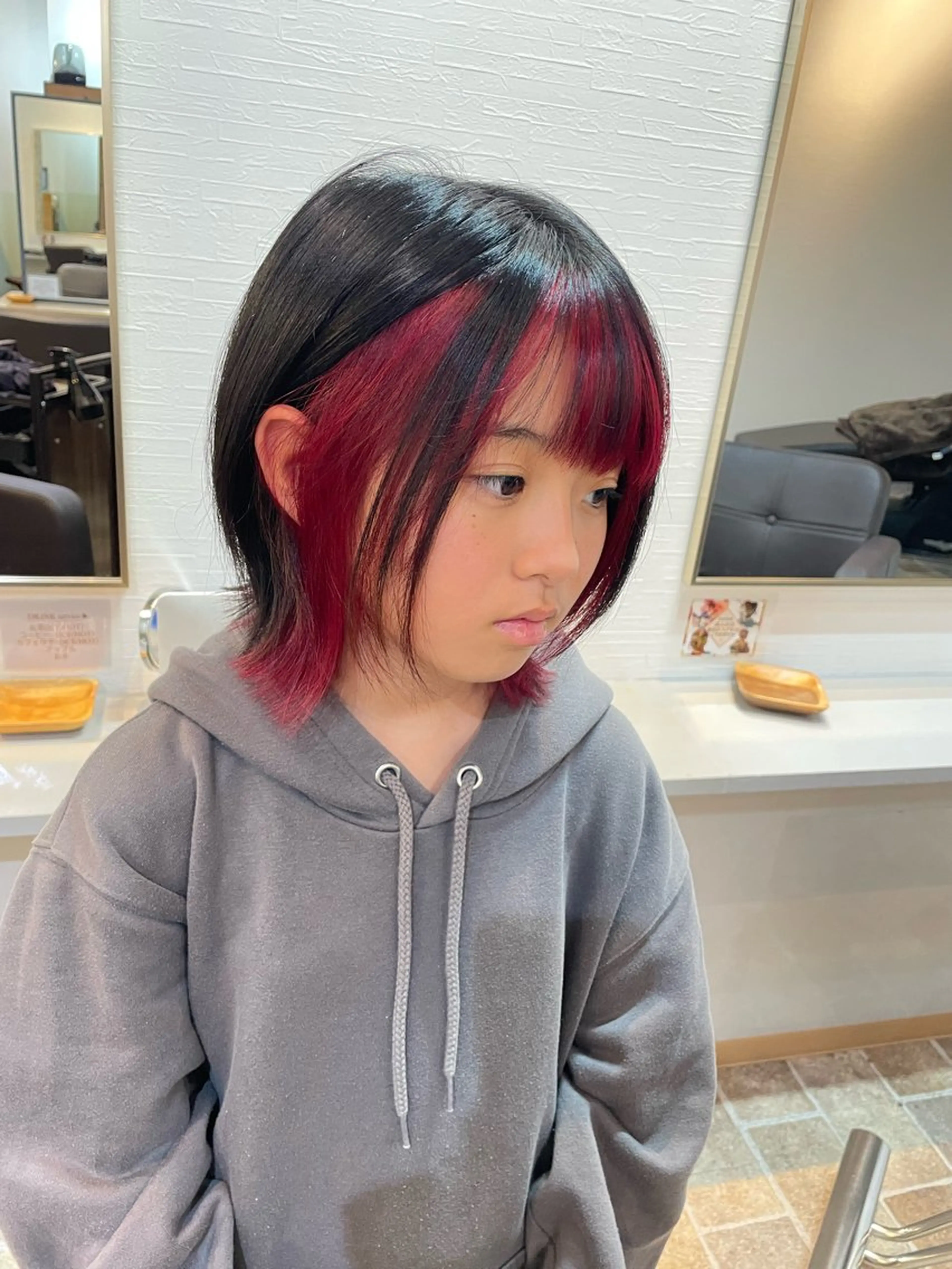 ミディアム カラー レッドカラー ボブ くびれヘア カット ヘアカラー トリートメント YUI/ ブリーチカラー🌷のヘアスタイル