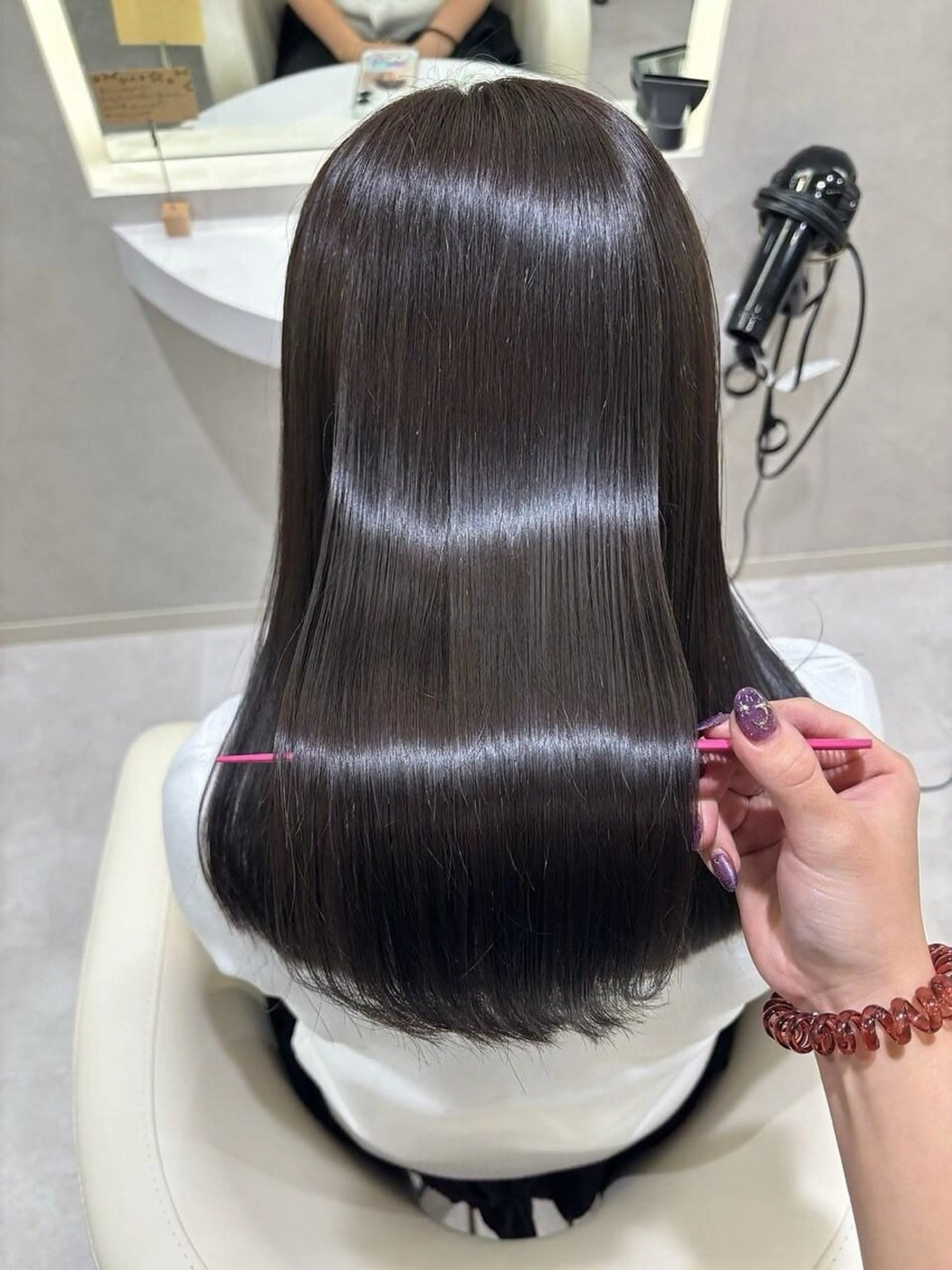 ロング カラー 艶カラー／ 夢叶のヘアスタイル