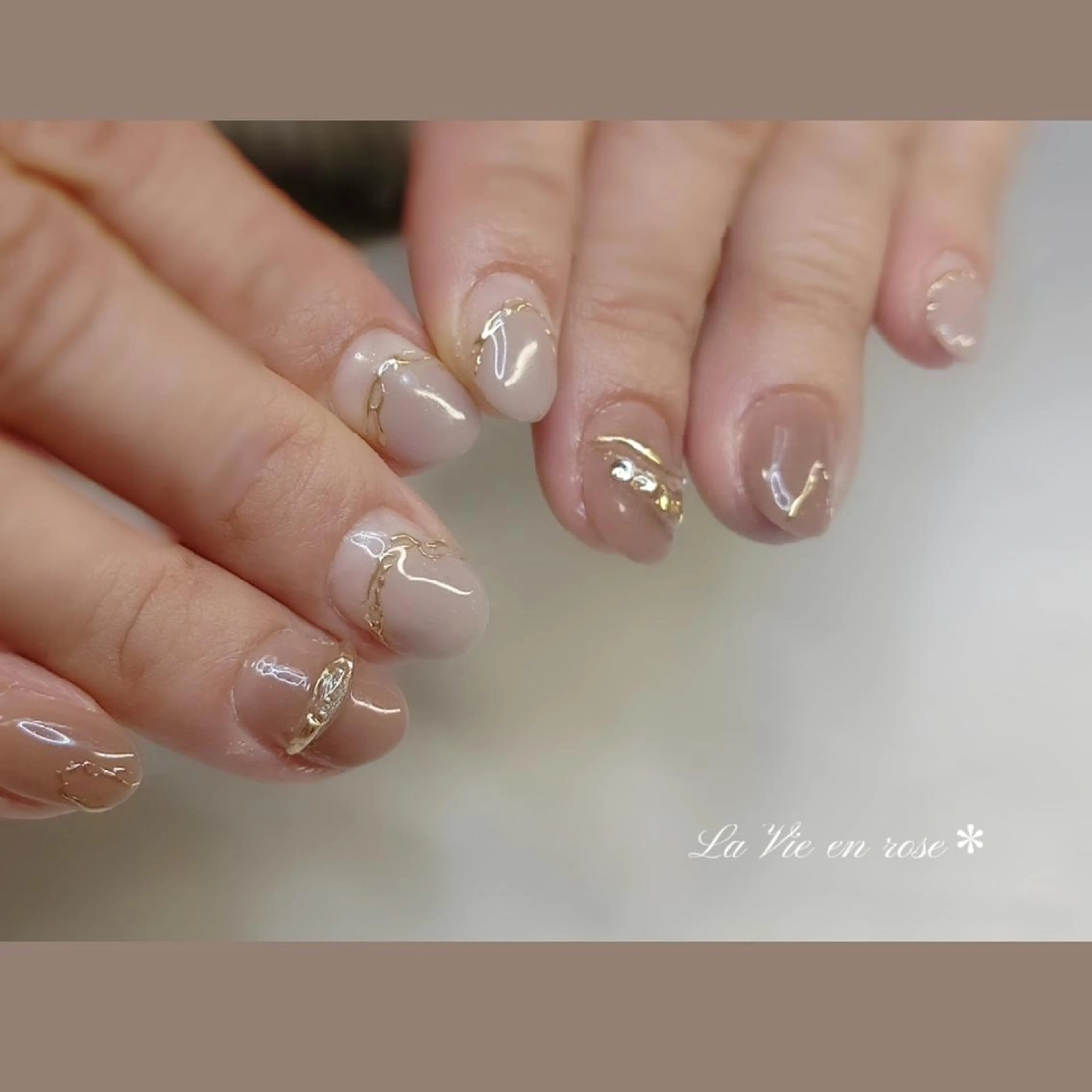 ネイル ラヴィアン ローズのネイルデザイン