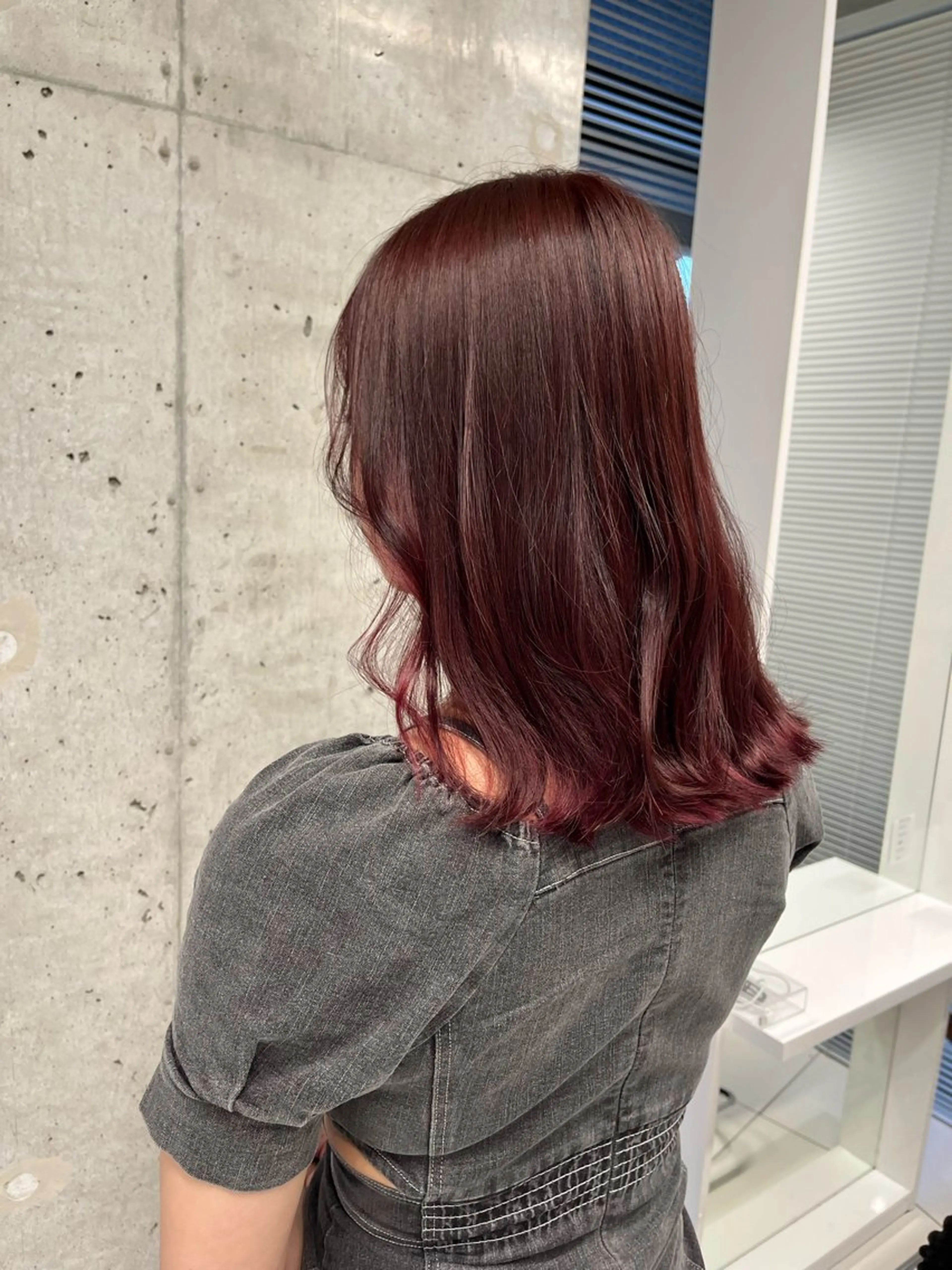 カラー sena⌇ベージュ⌇ ブリーチなしWカラーのヘアスタイル