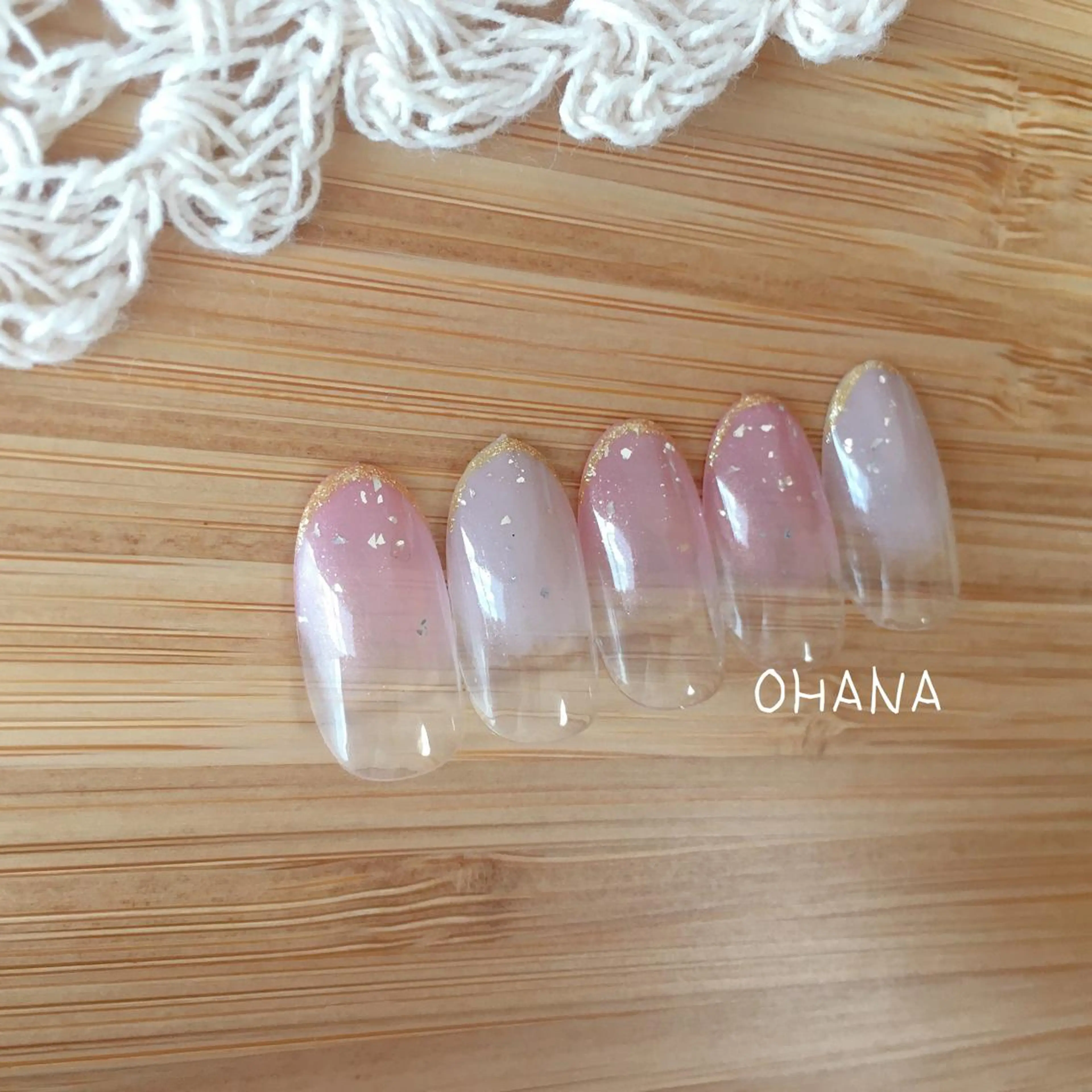 ネイル ミラーネイル ニュアンスネイル ショートネイル 冬ネイル nailroom  OHANA所属・nailroom OHANA🌴のネイルデザイン
