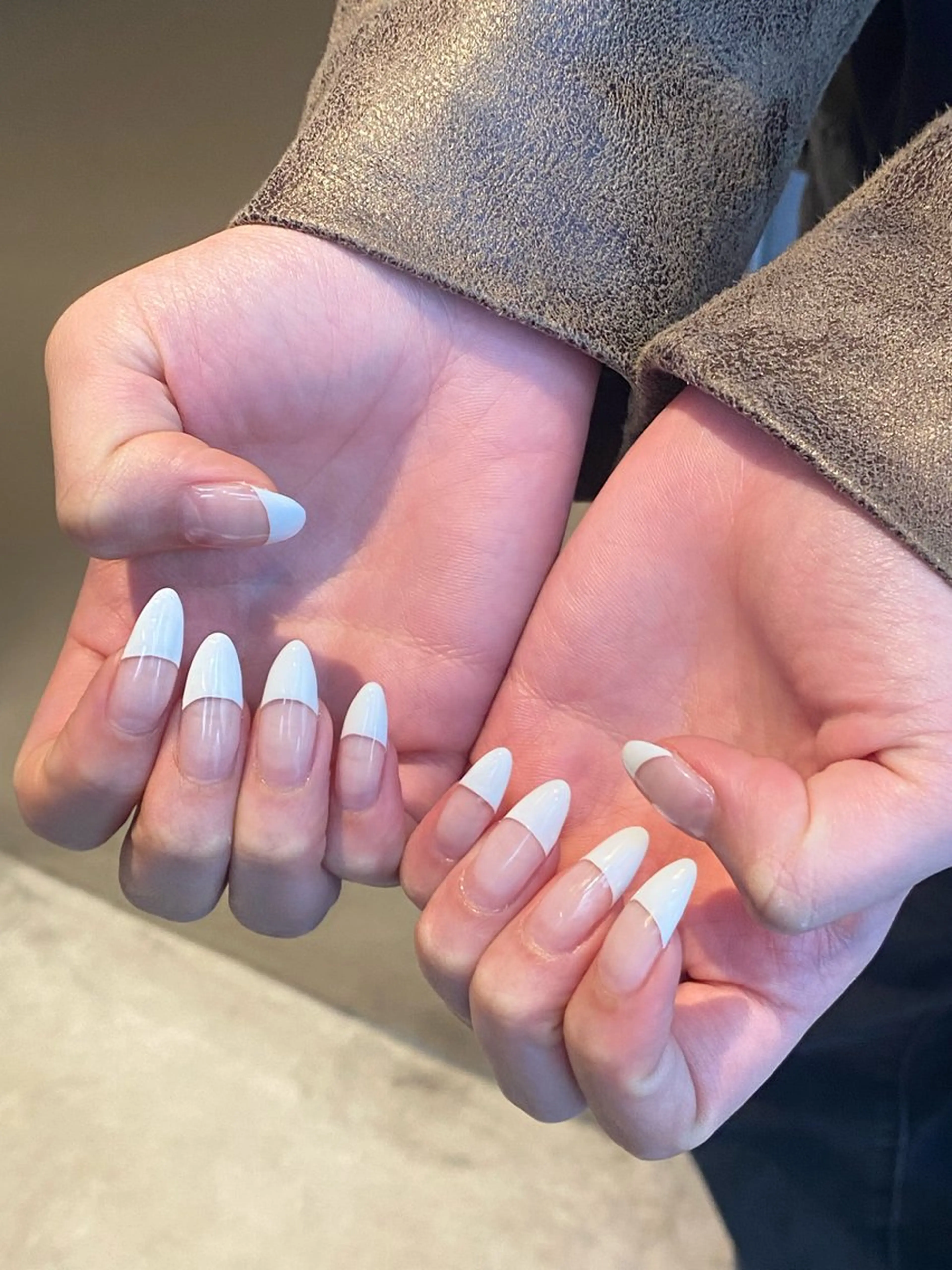 ネイル フレンチネイル シンプルネイル ハンドネイル 🎼yuuka/池袋 🎼WOLTOKYOのネイルデザイン