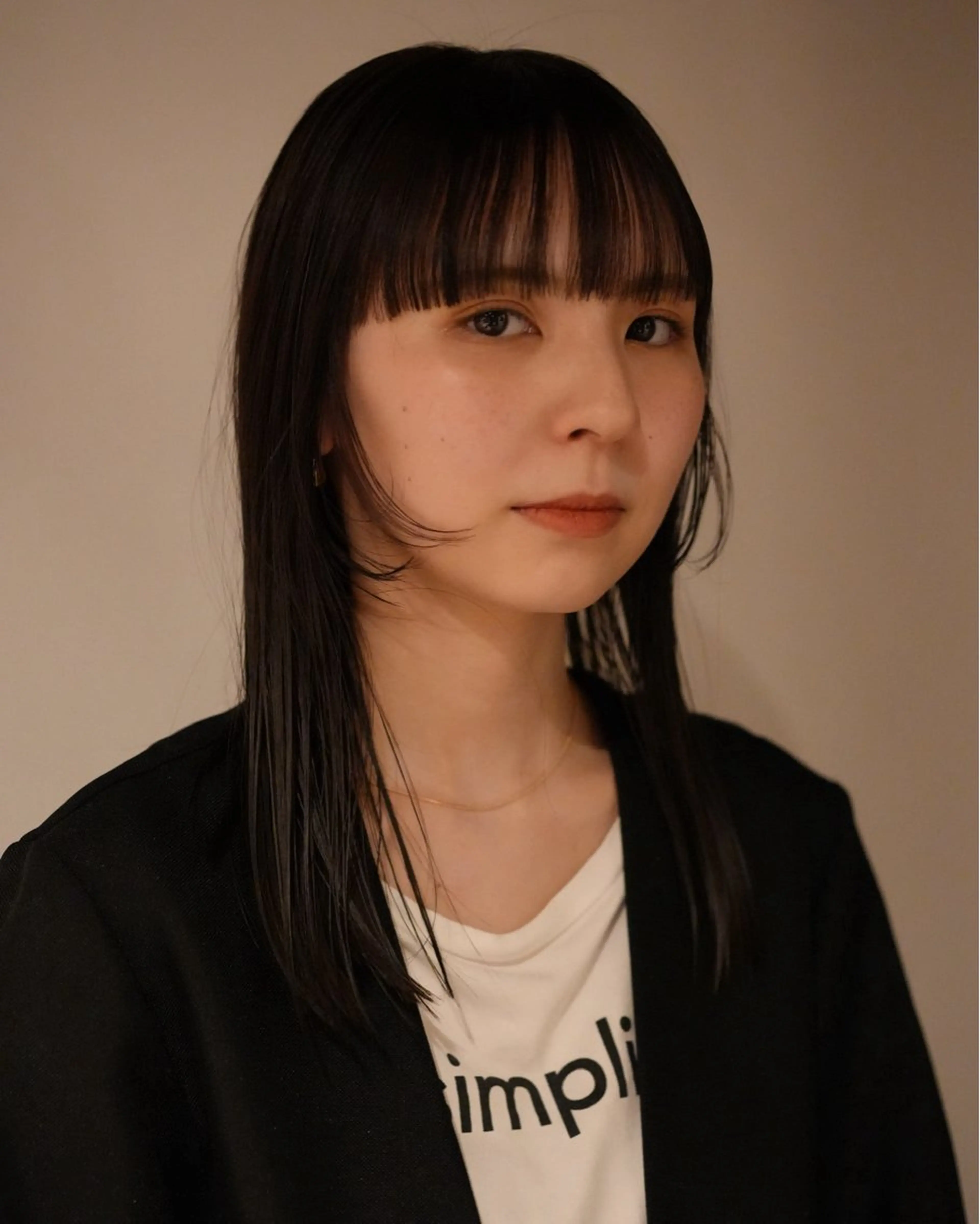 セミロング 河本 伶のヘアスタイル