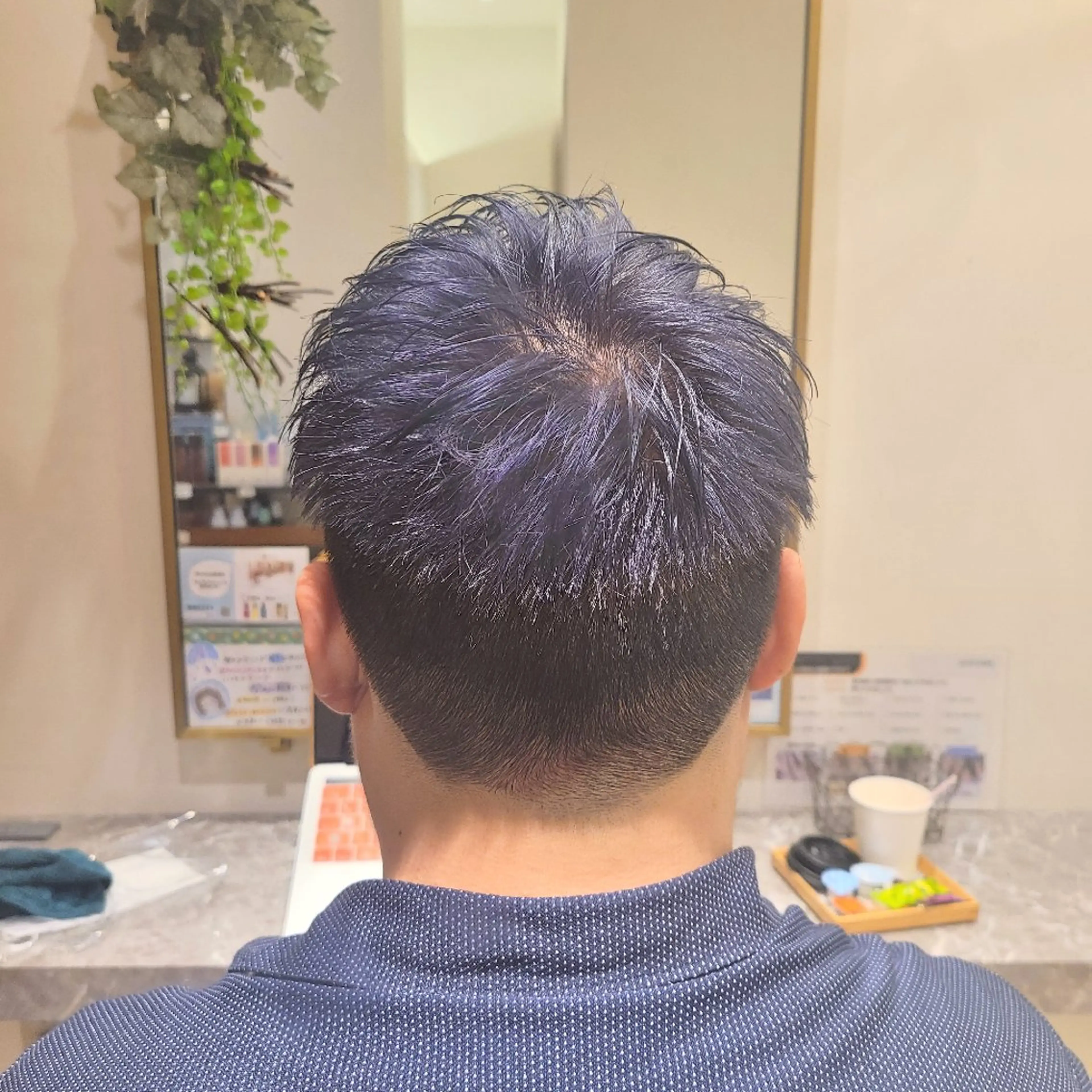 ショート カラー メンズ カット ヘアカラー トリートメント 中井 啓悟のヘアスタイル
