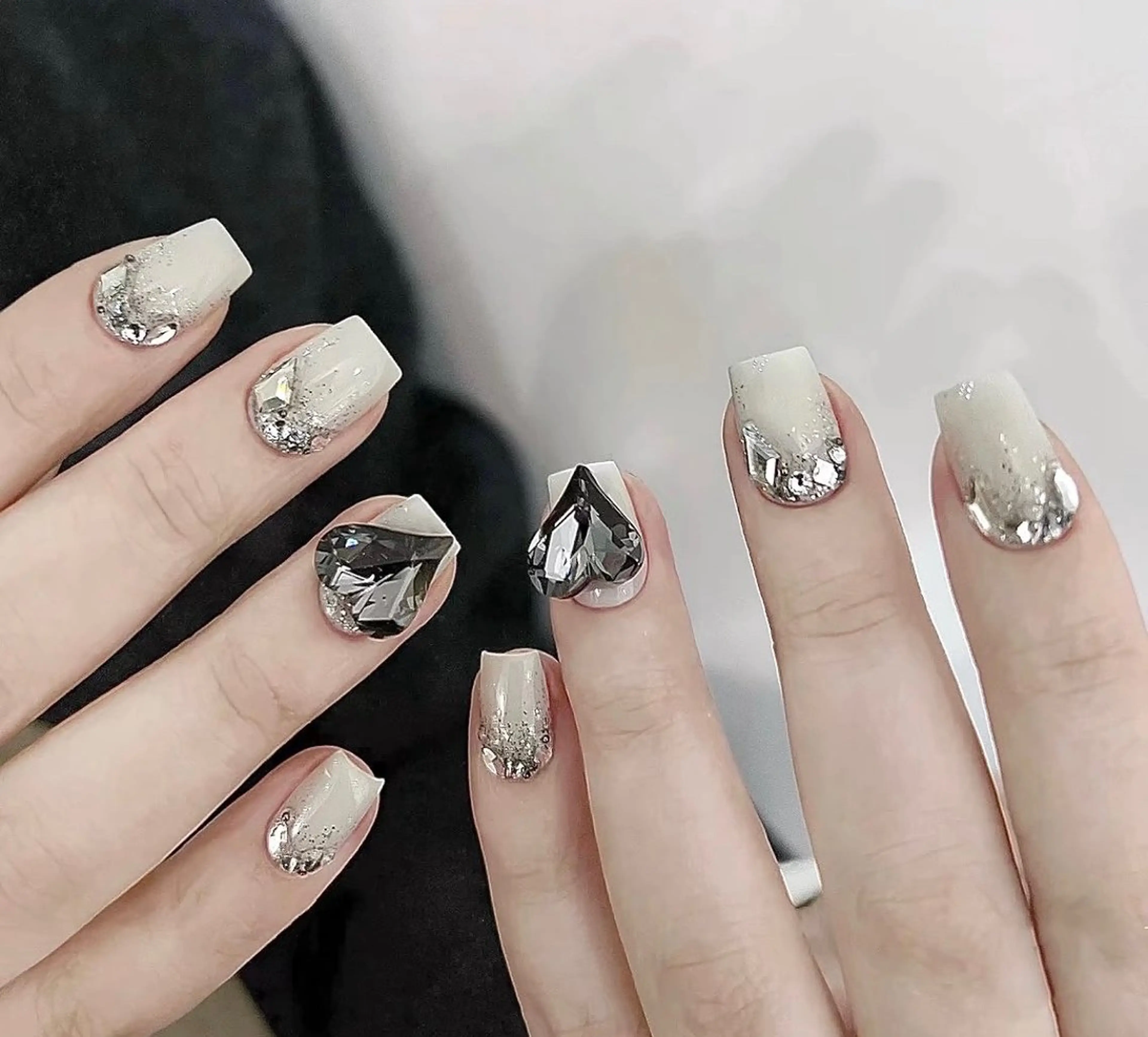 ネイル ハンドネイル 🌟桜beauty 🌟プロ ネイリストのネイルデザイン