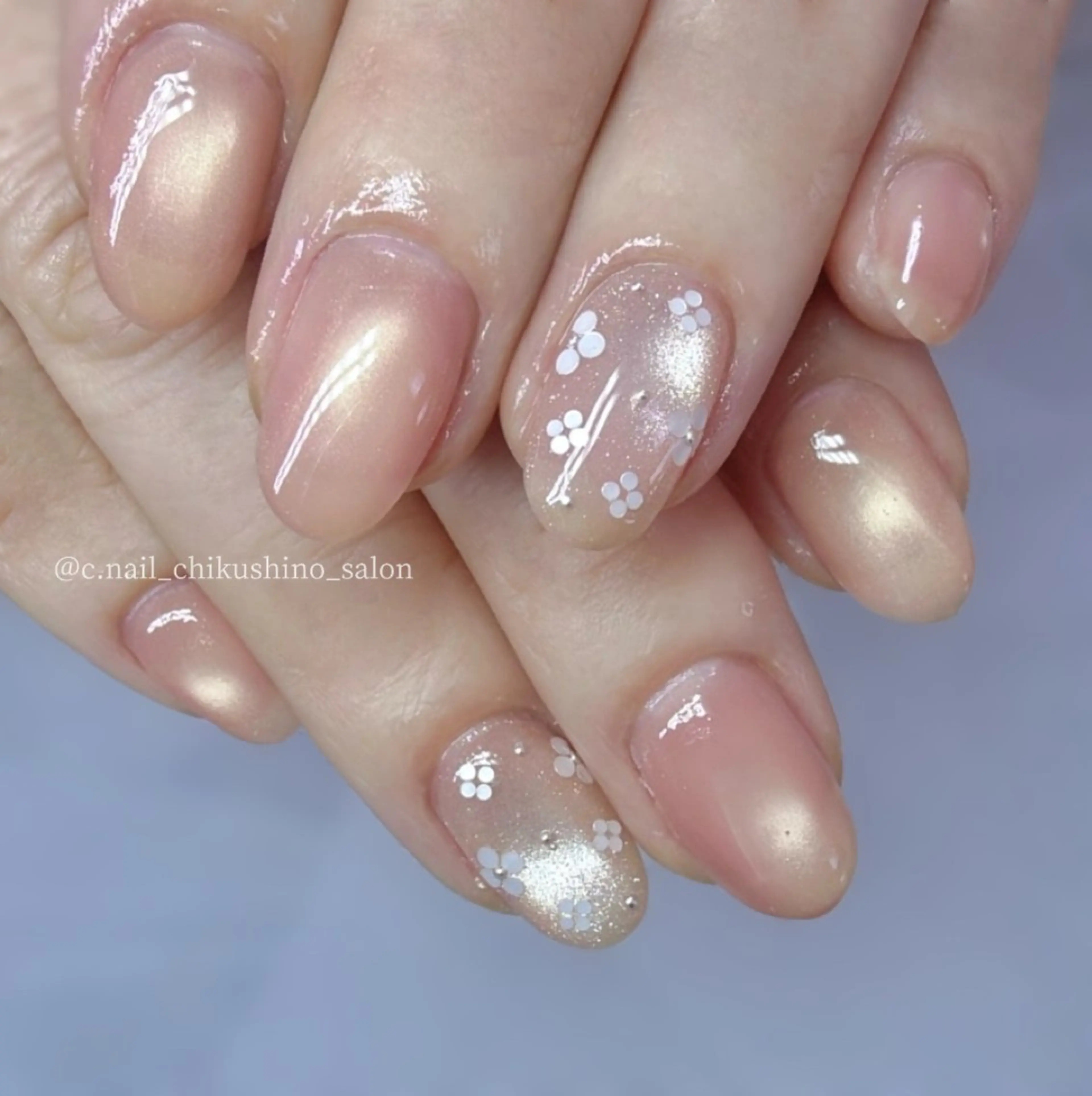 【当店人気No1】 🌈選べるデザイン定額コース✨🌈【ジェルオフがない人限定】の写真