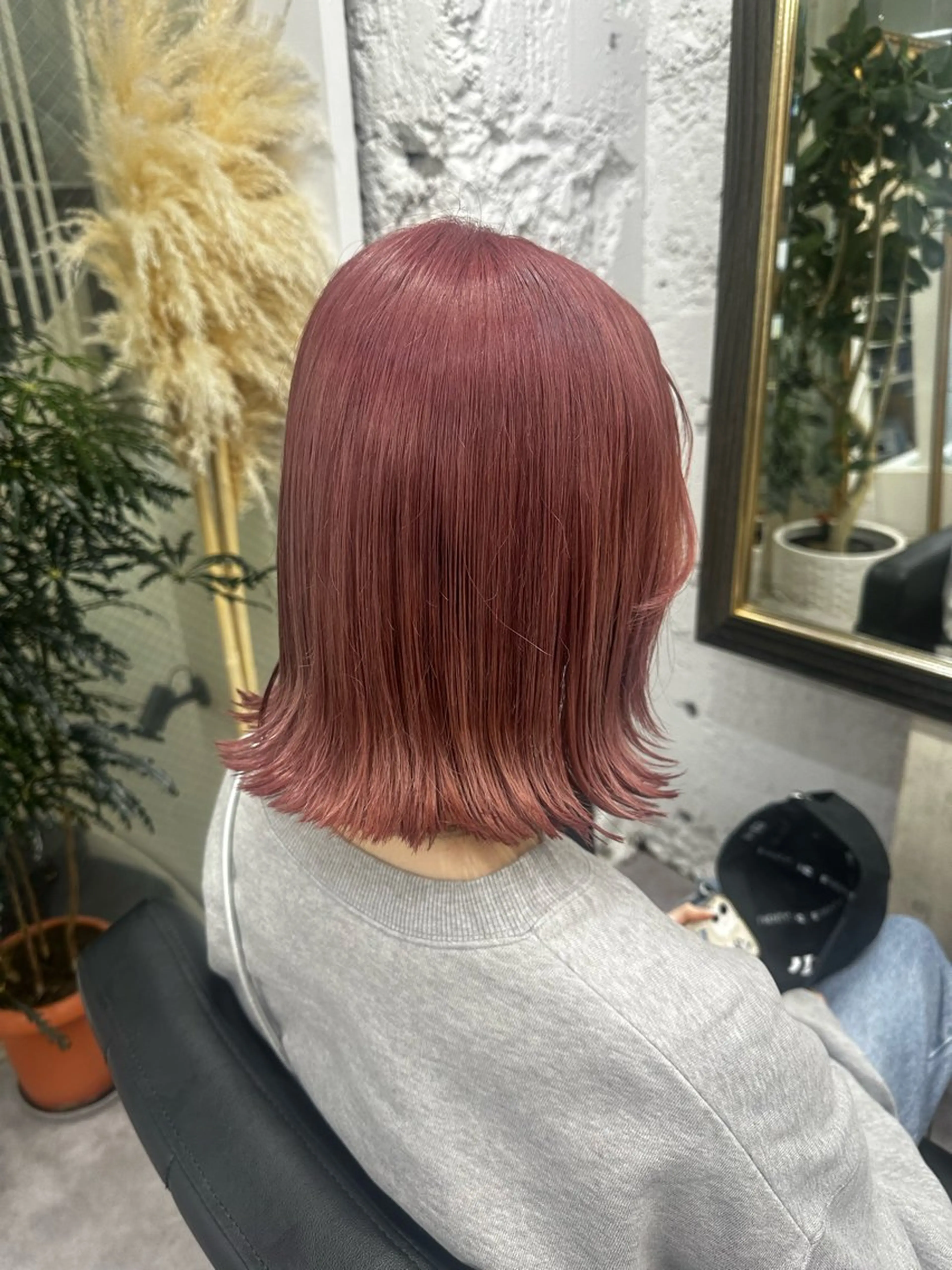 ミディアム ハイトーン/ダブル カラー/akihoのヘアスタイル