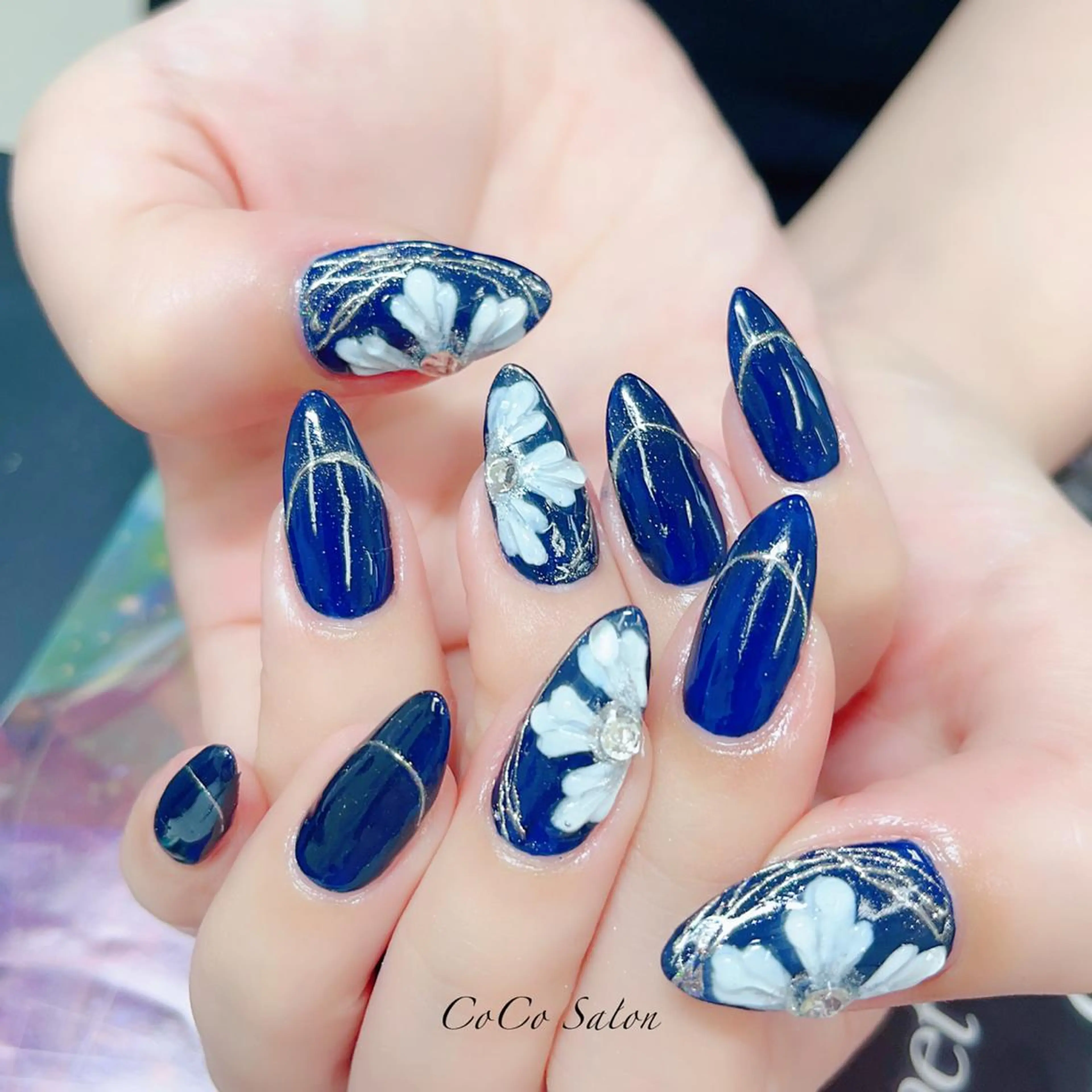 ネイル アートネイル 長さ出し フラワーネイル フレンチネイル ジェルネイル ハンドネイル CoCoSalon ネイル/まつ毛予約のネイルデザイン