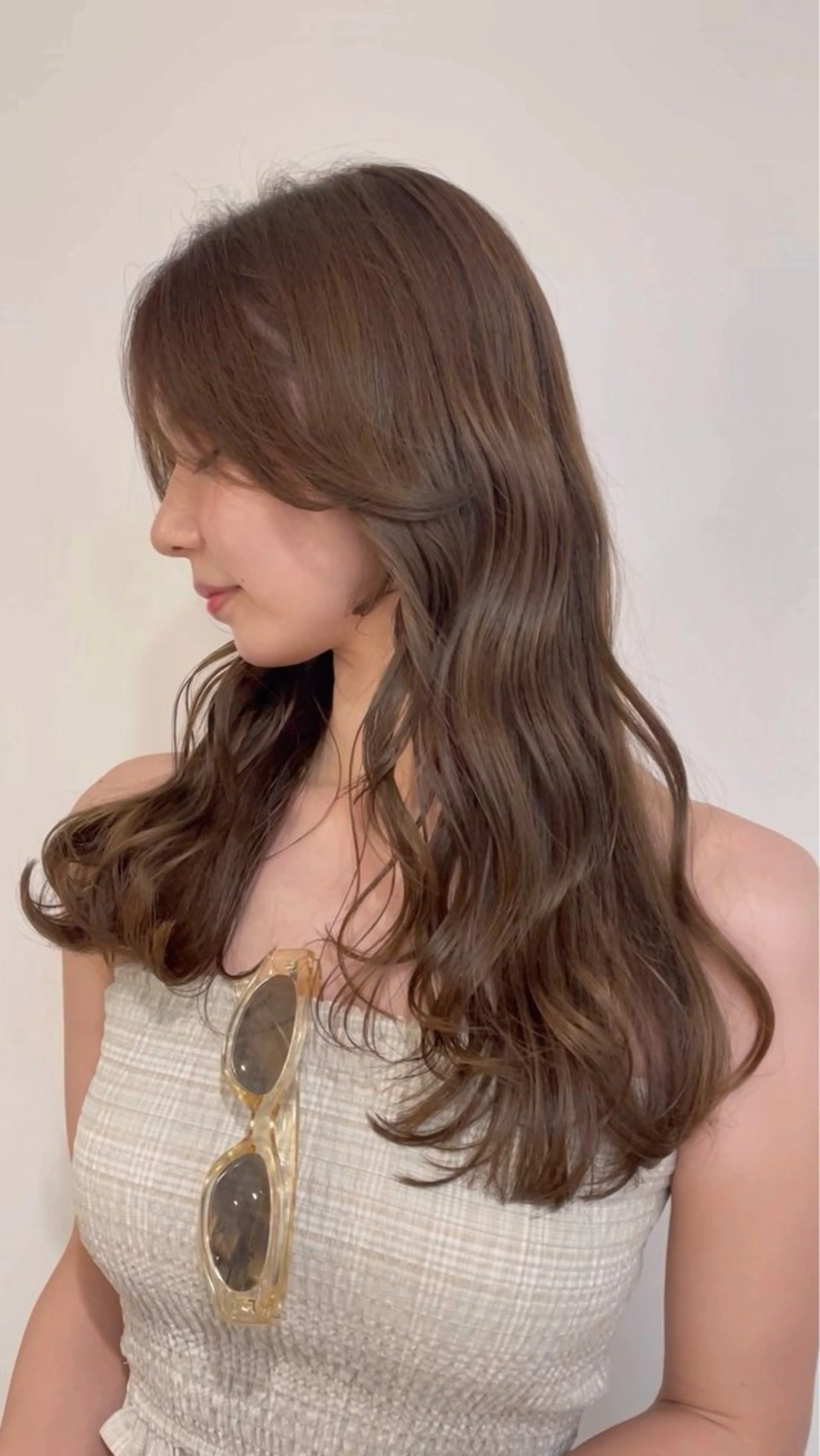 ロング 山崎 里紗のヘアスタイル