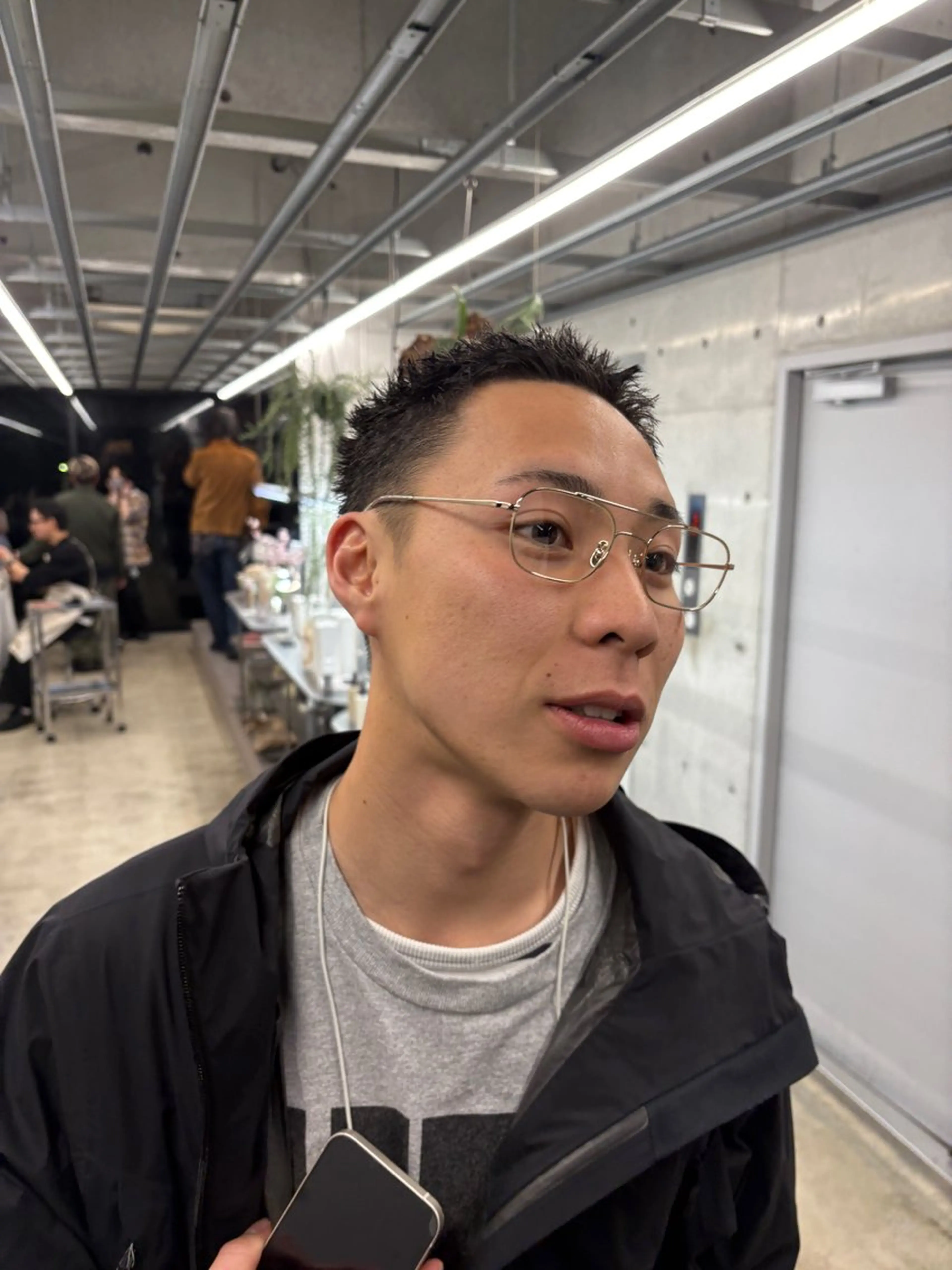 ショート フジイ トワのヘアスタイル