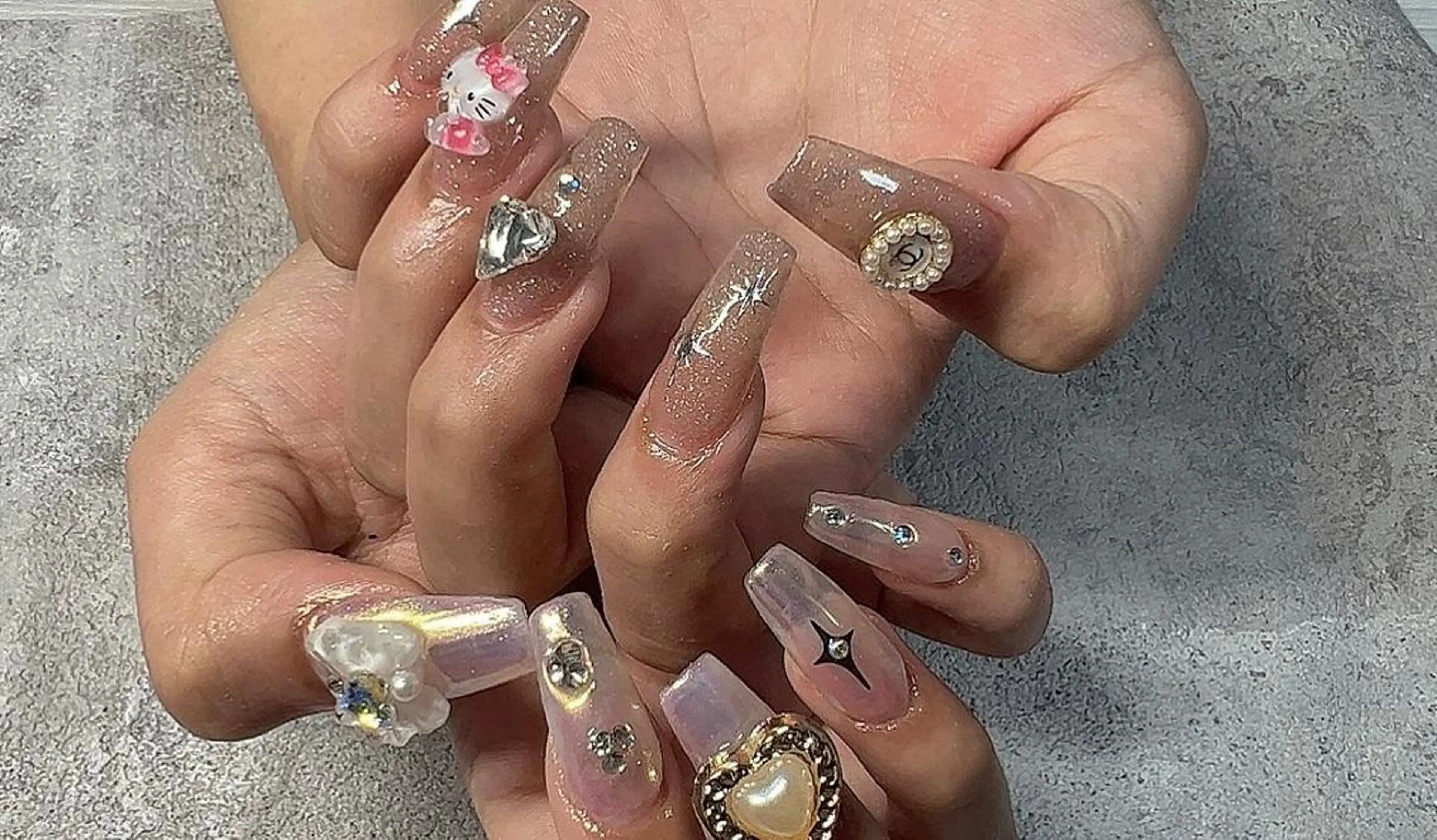 ネイル 持ち込み Ruana Nailのネイルデザイン