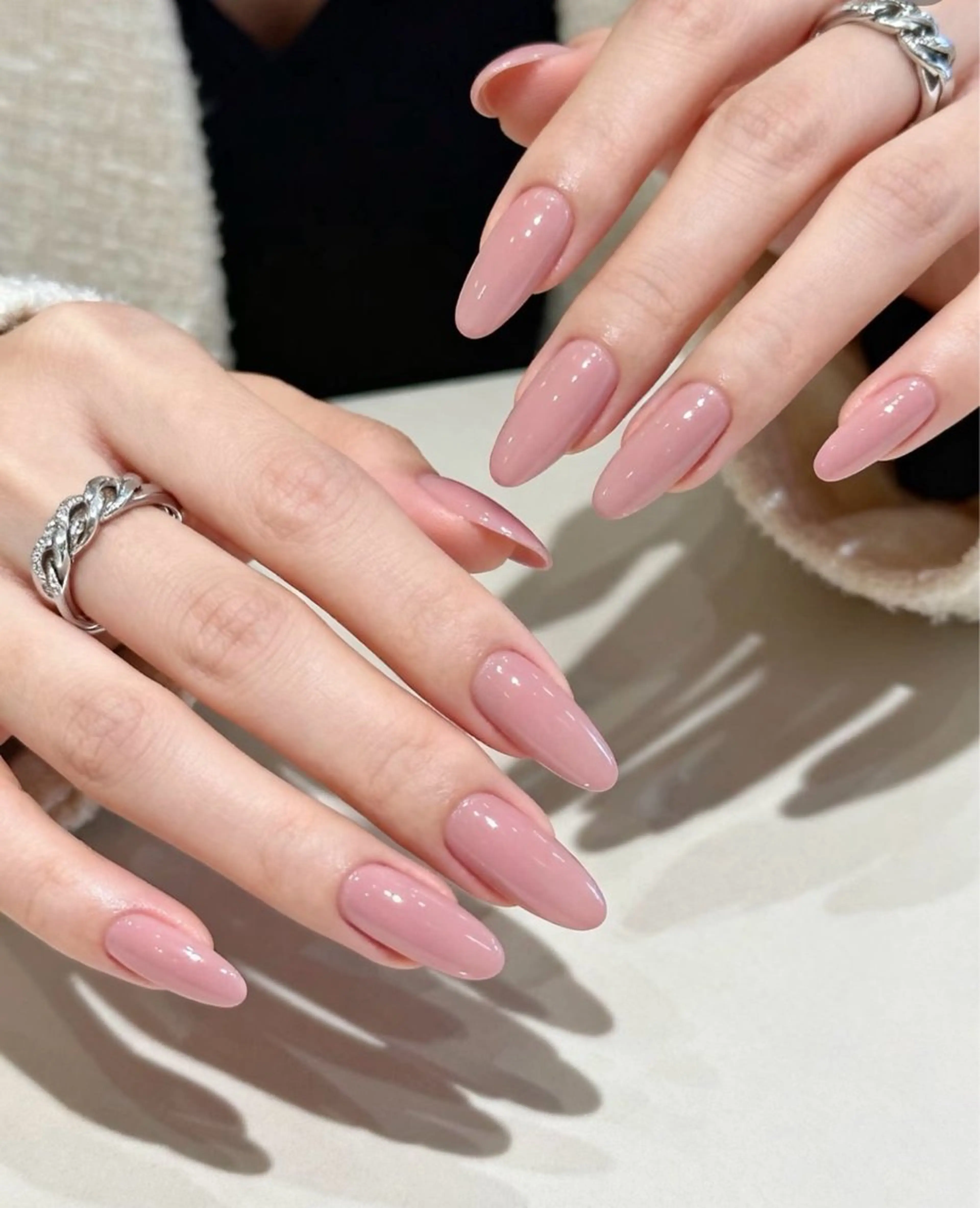 ネイル Nailsalon Jasmine 池袋東口所属・ギウ ジーナのネイルデザイン