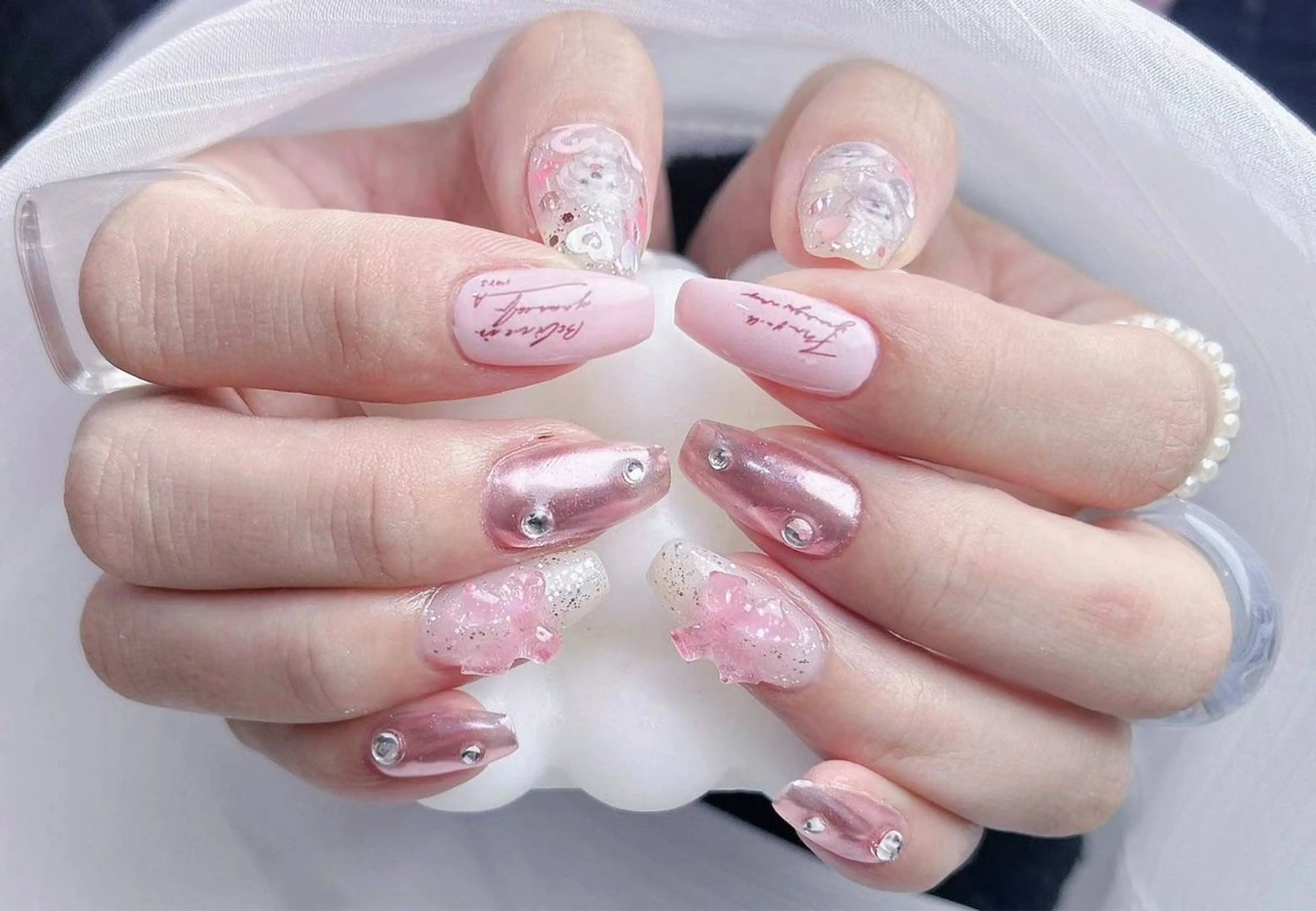 ネイル アートネイル フラワーネイル フットネイル ジェルネイル マグネットネイル Babarla Nailのネイルデザイン