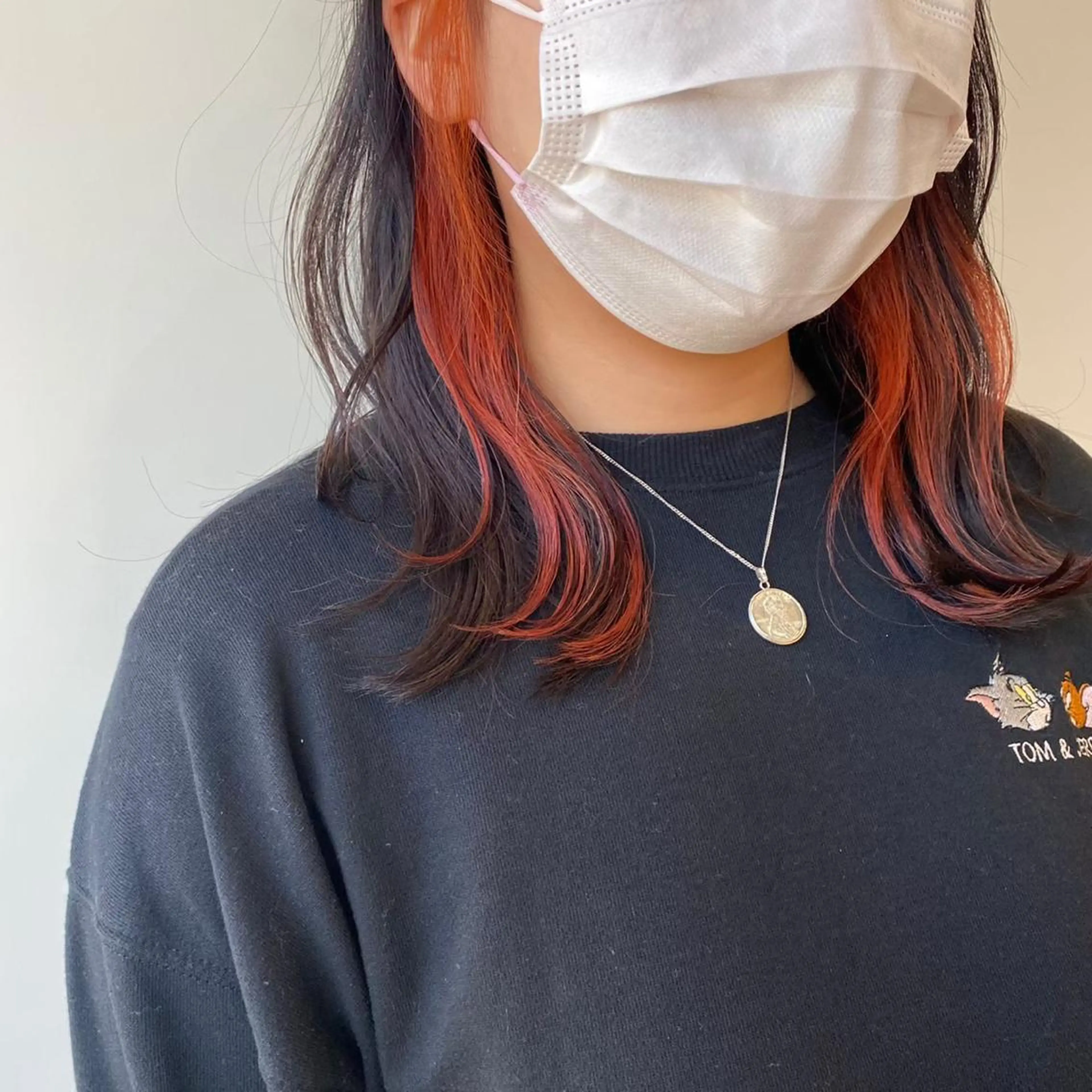 ショート カラー あやめ【顔まわり/レ イヤー/柔らかカラ】のヘアスタイル