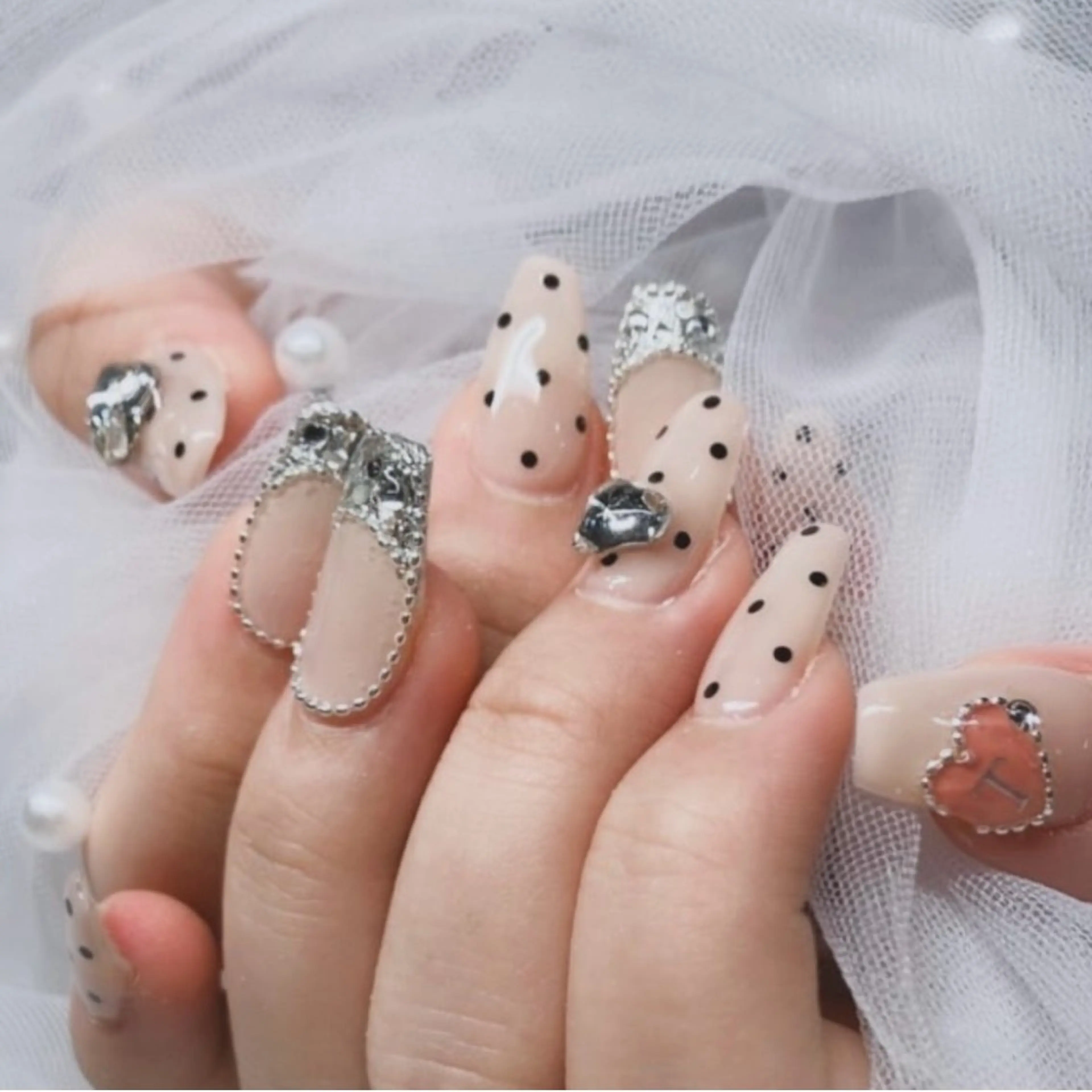 ネイル 山科駅徒歩3分❣️ 代表　紗恵子のネイルデザイン