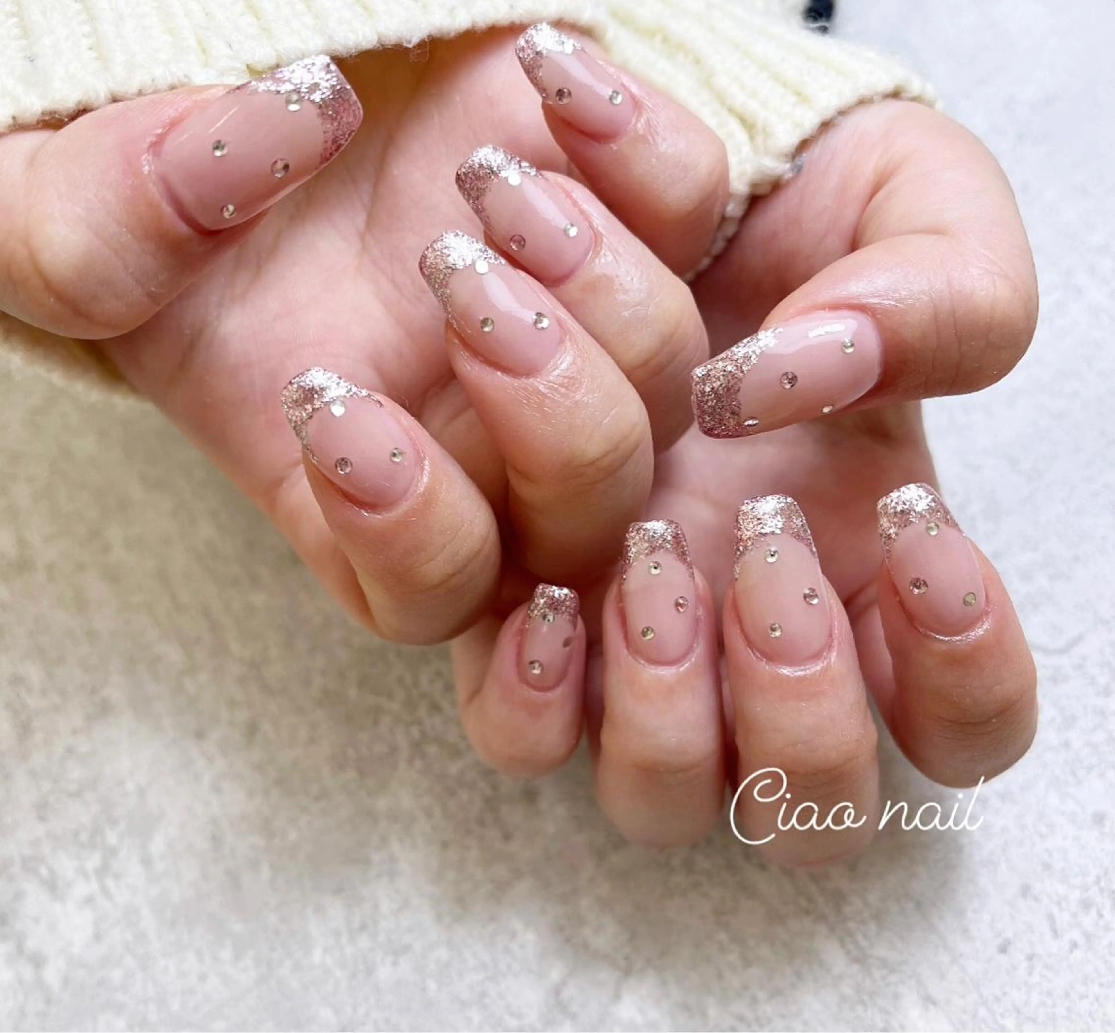 ネイル フレンチネイル ラメ(グリッター) ピンク シンプルネイル 春ネイル #Amin nail salonのネイルデザイン