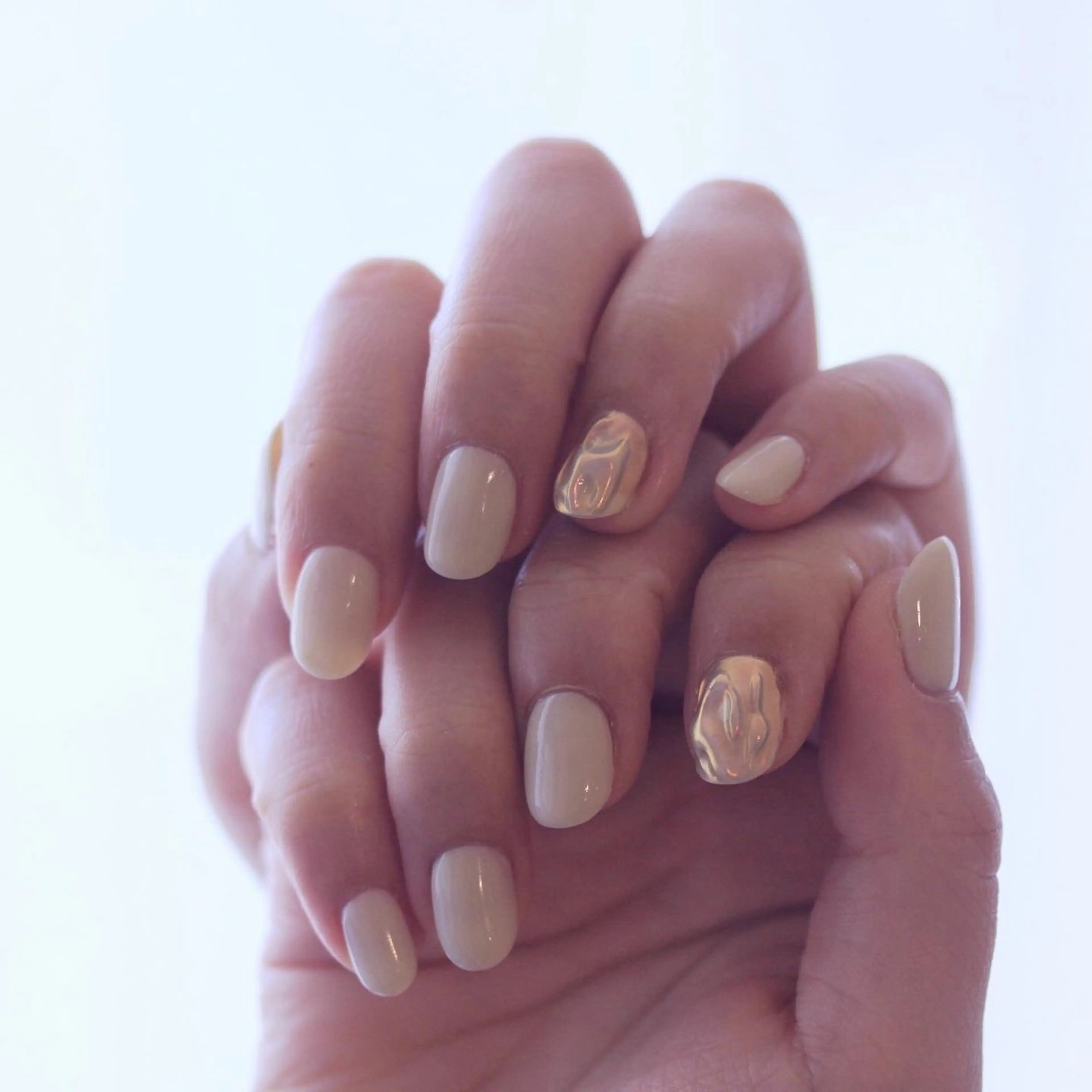 ネイル ミラーネイル ハンドネイル Elio 国泰寺のネイルデザイン