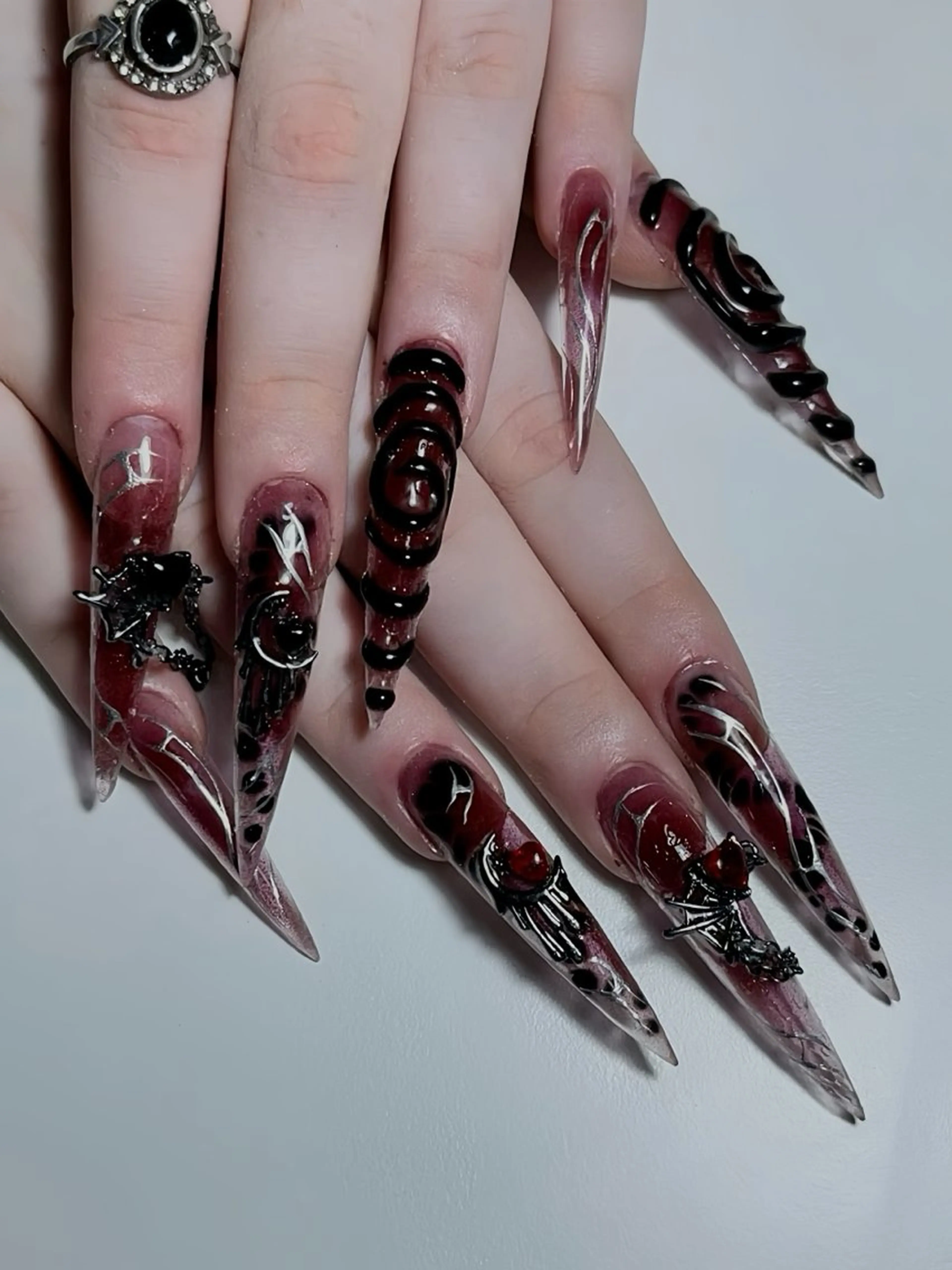 ネイル アートネイル ハロウィン ロングネイル スカルプネイル ネイルチップ ハンドネイル Rin Nail 新大久保店のネイルデザイン
