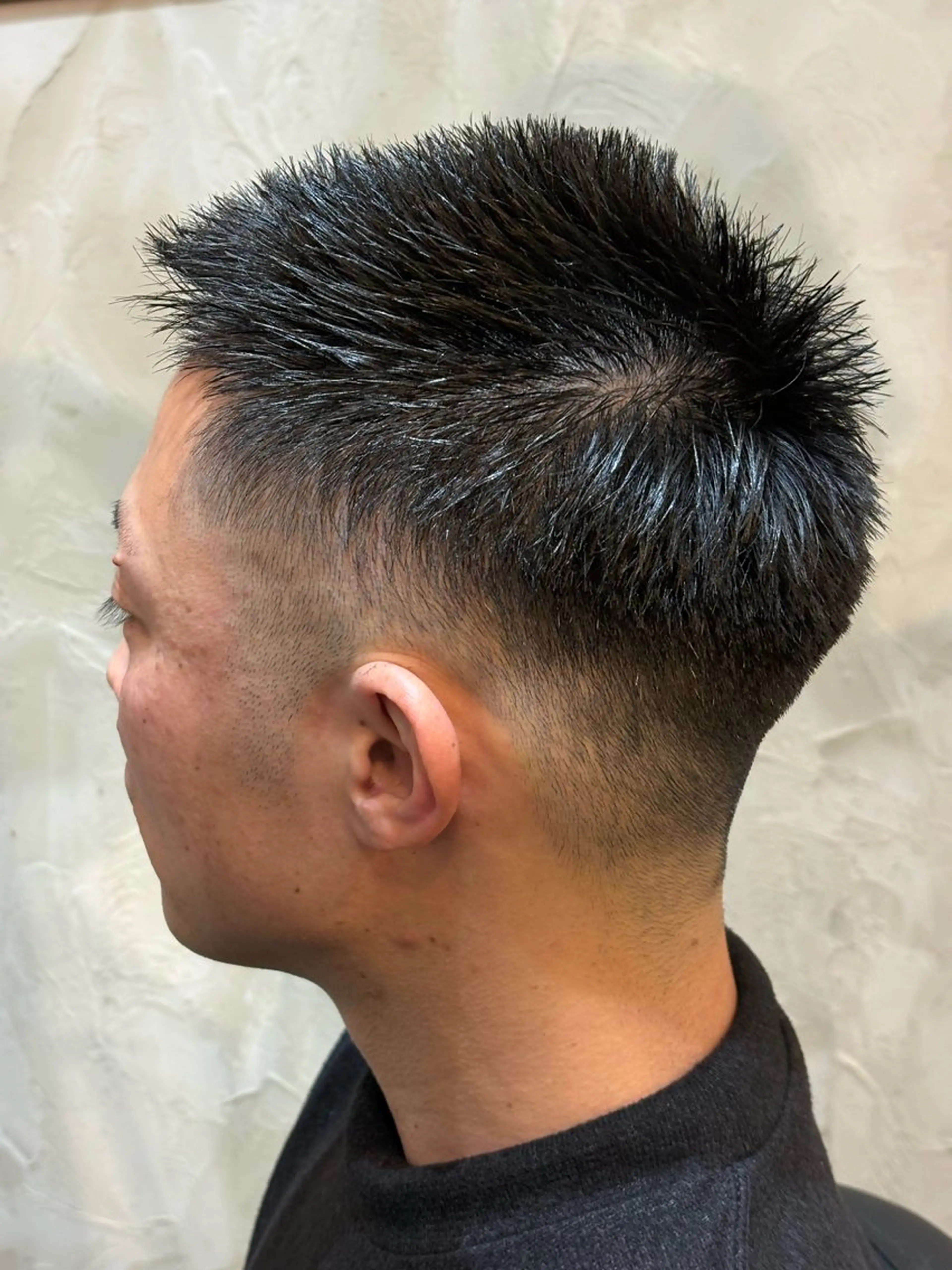 メンズ フェードカット 神戸 蒼司のヘアスタイル