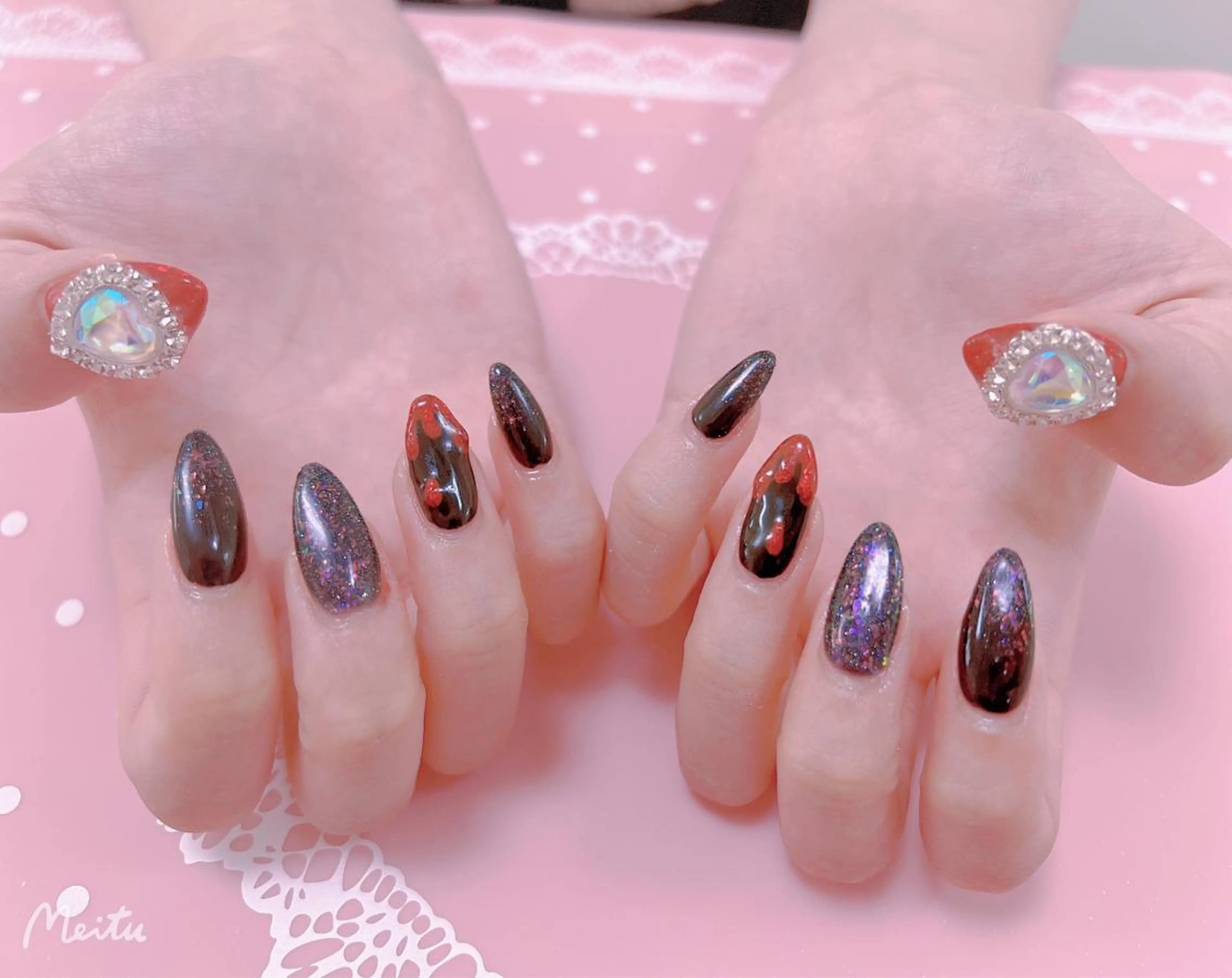 ネイル はぴねす所属・横浜 美夢のネイルデザイン