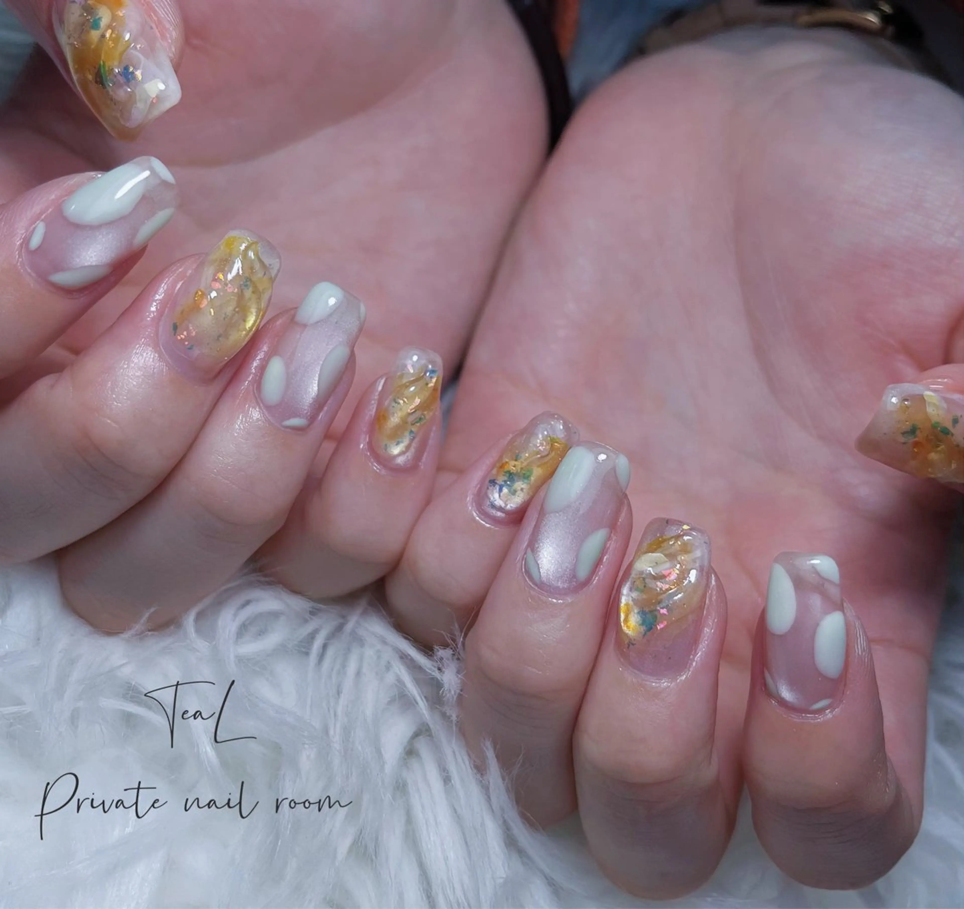 ネイル ドット 春ネイル ハンドネイル TeaL nailのネイルデザイン