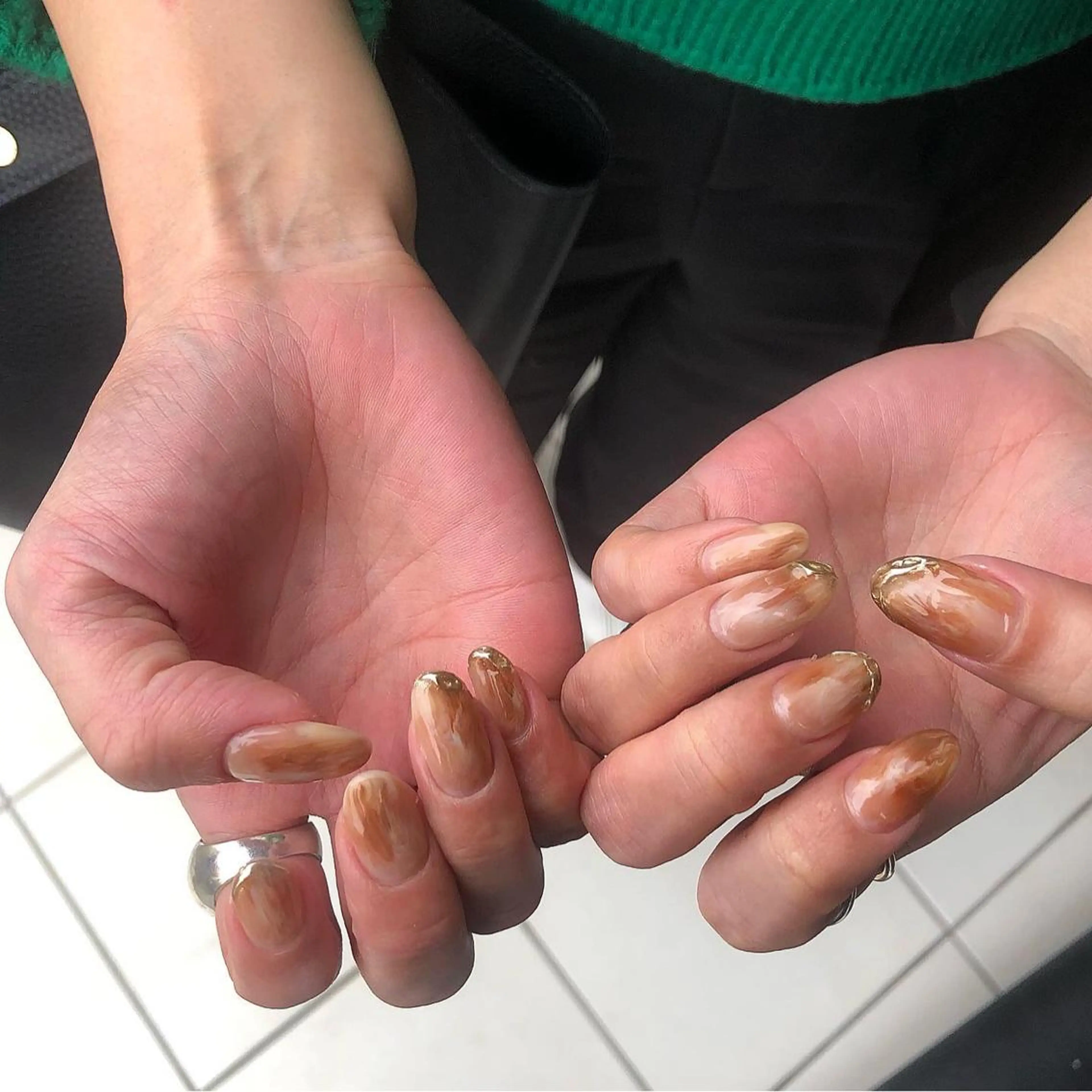 ネイル ハンドネイル émus nail Mamiのネイルデザイン