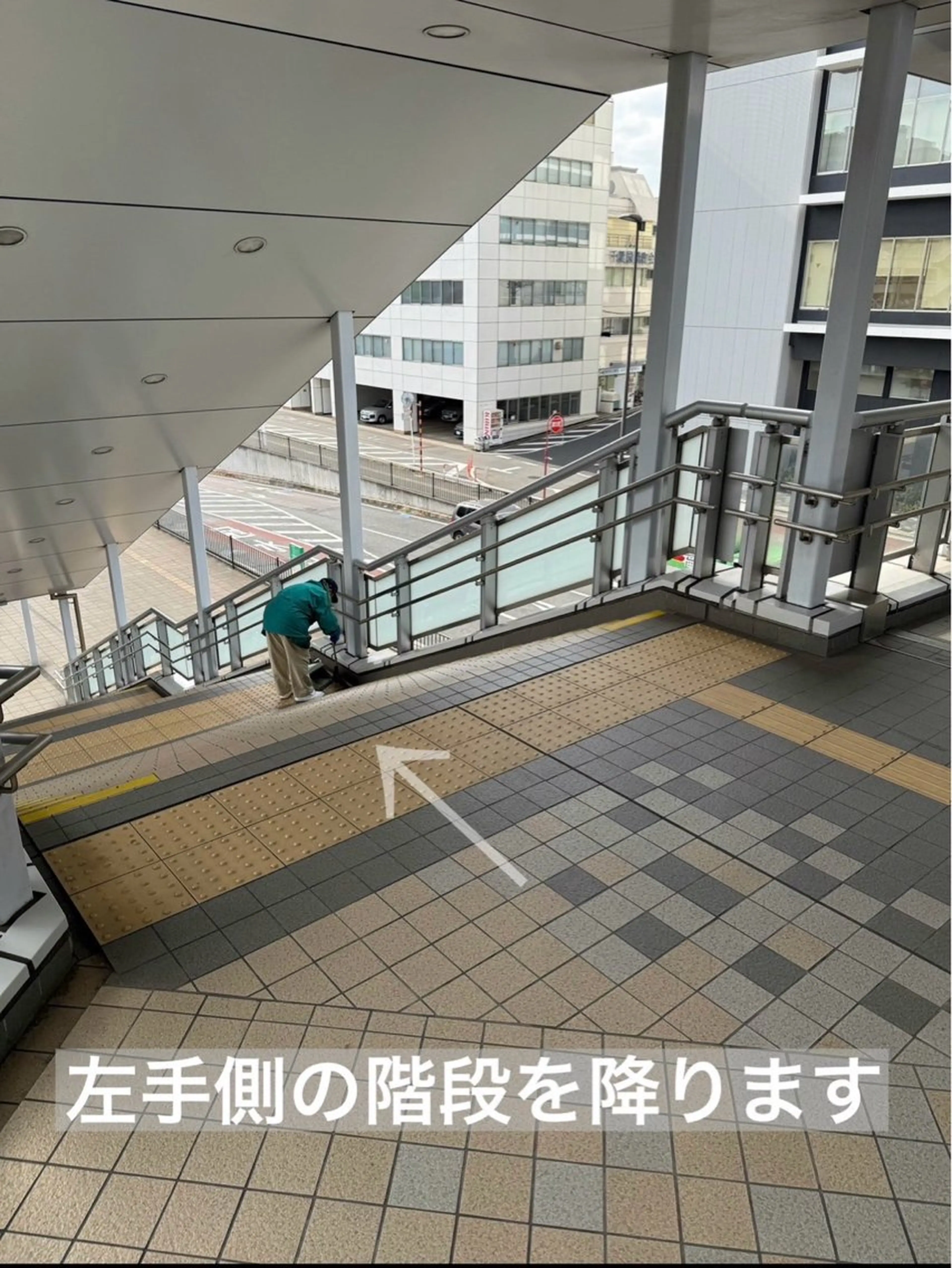 NANA / MONDのヘアスタイル