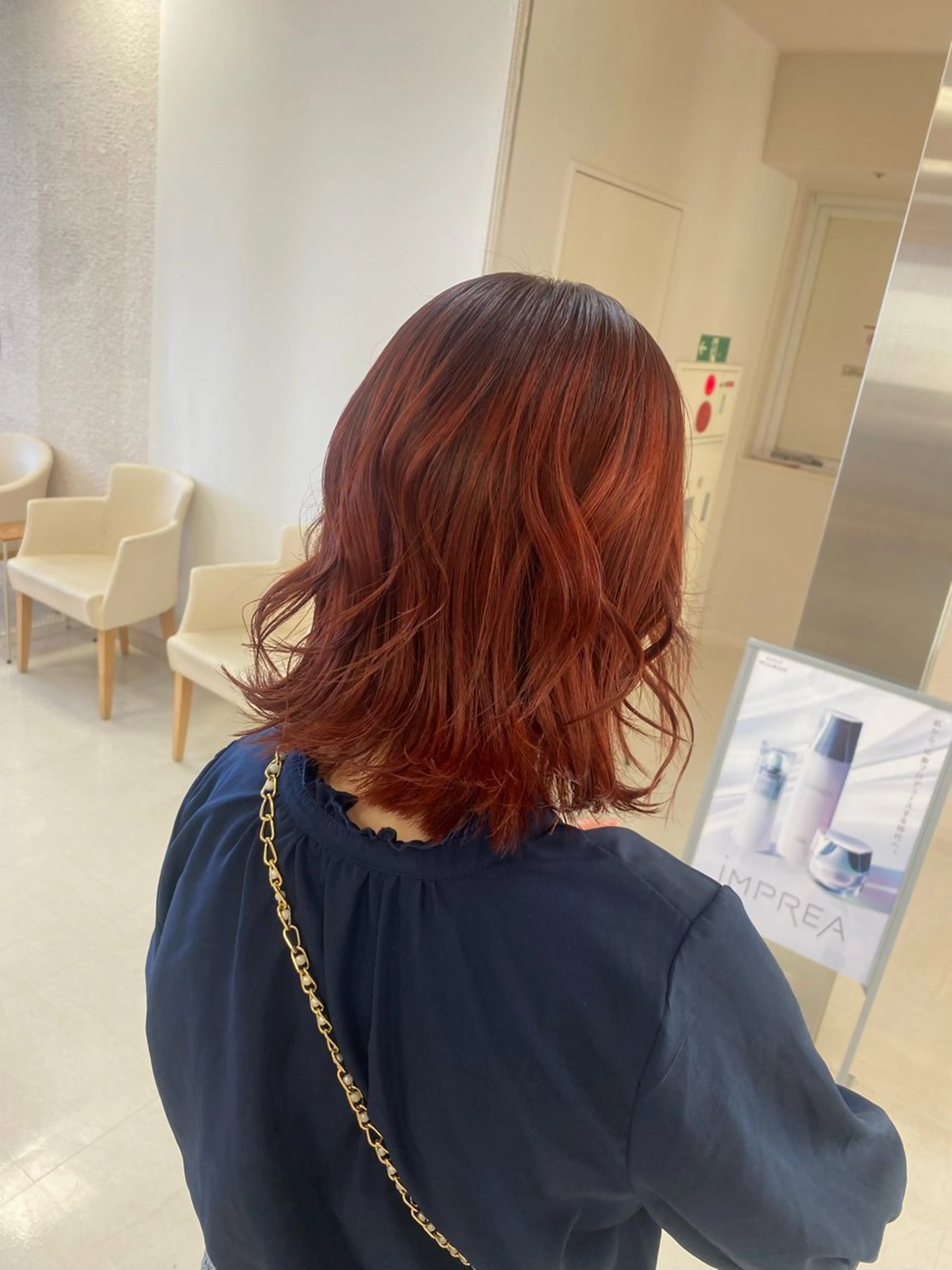 ミディアム カラー 推し活/韓国/ブリー チカラーminamiのヘアスタイル