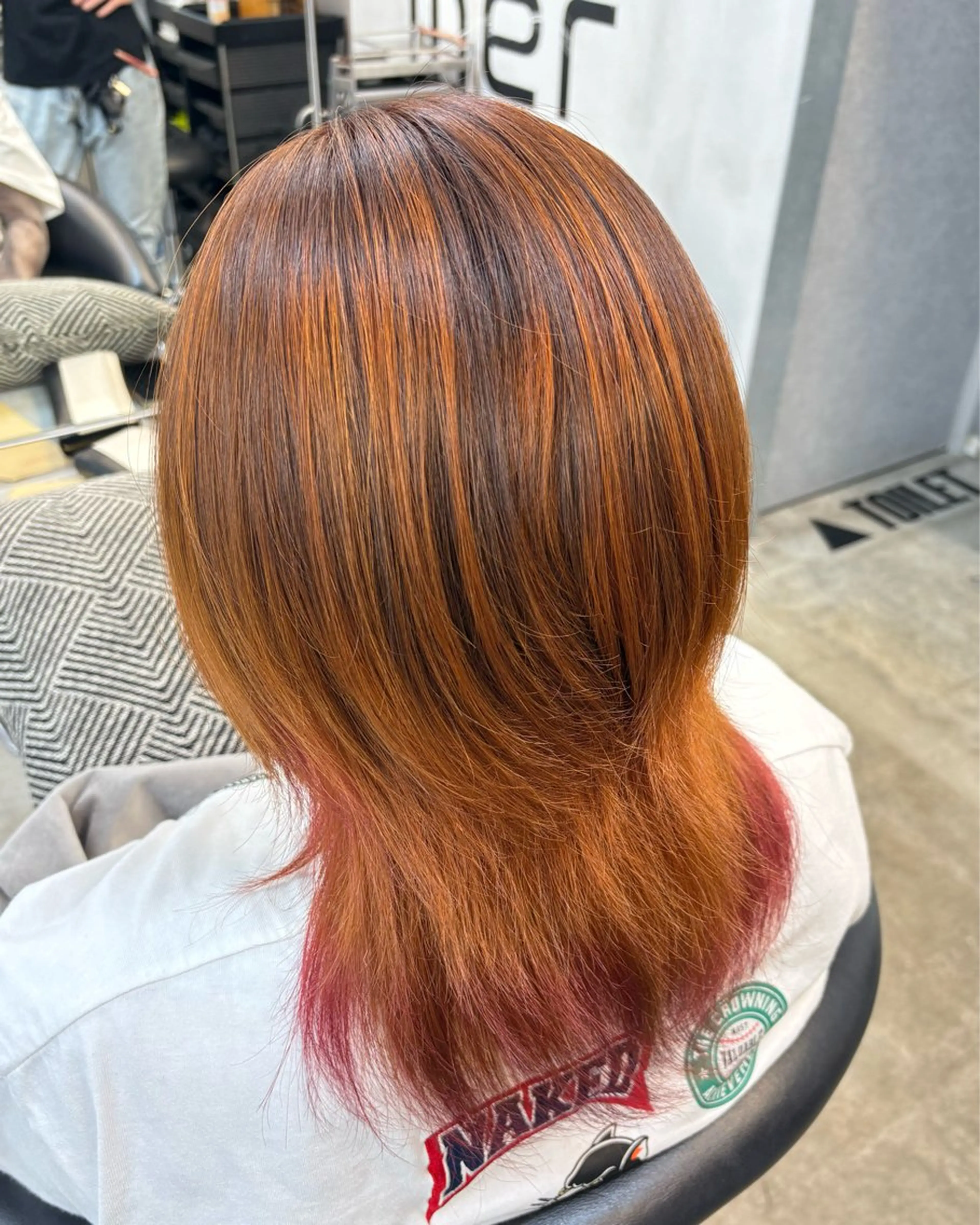 ミディアム カラー バレイヤージュ レイヤーカット 🪄くすみカラー❇️ 名塚比奈乃🪄のヘアスタイル