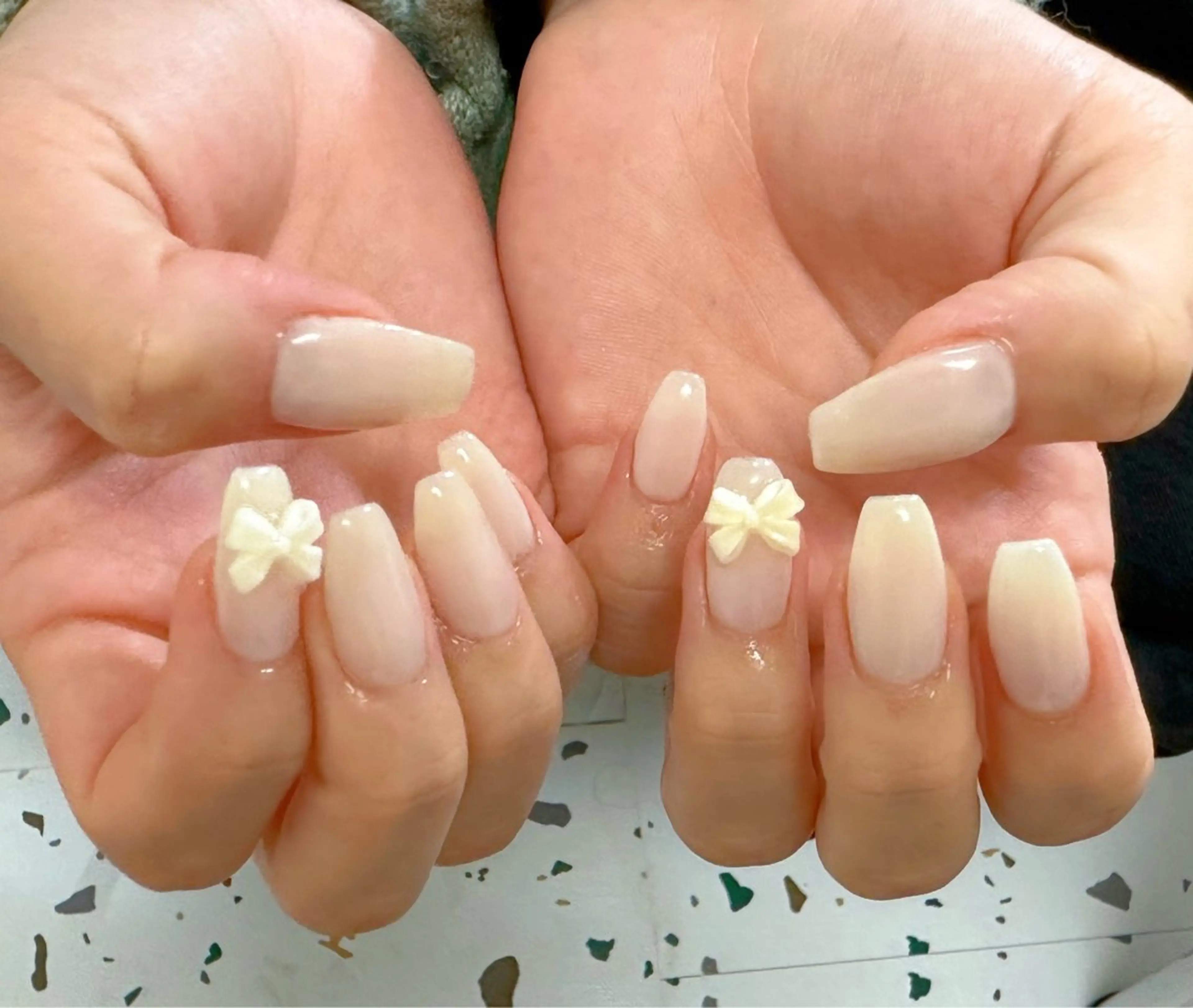 ネイル ハンドネイル ハンドケア 🍑 momo_nailのネイルデザイン