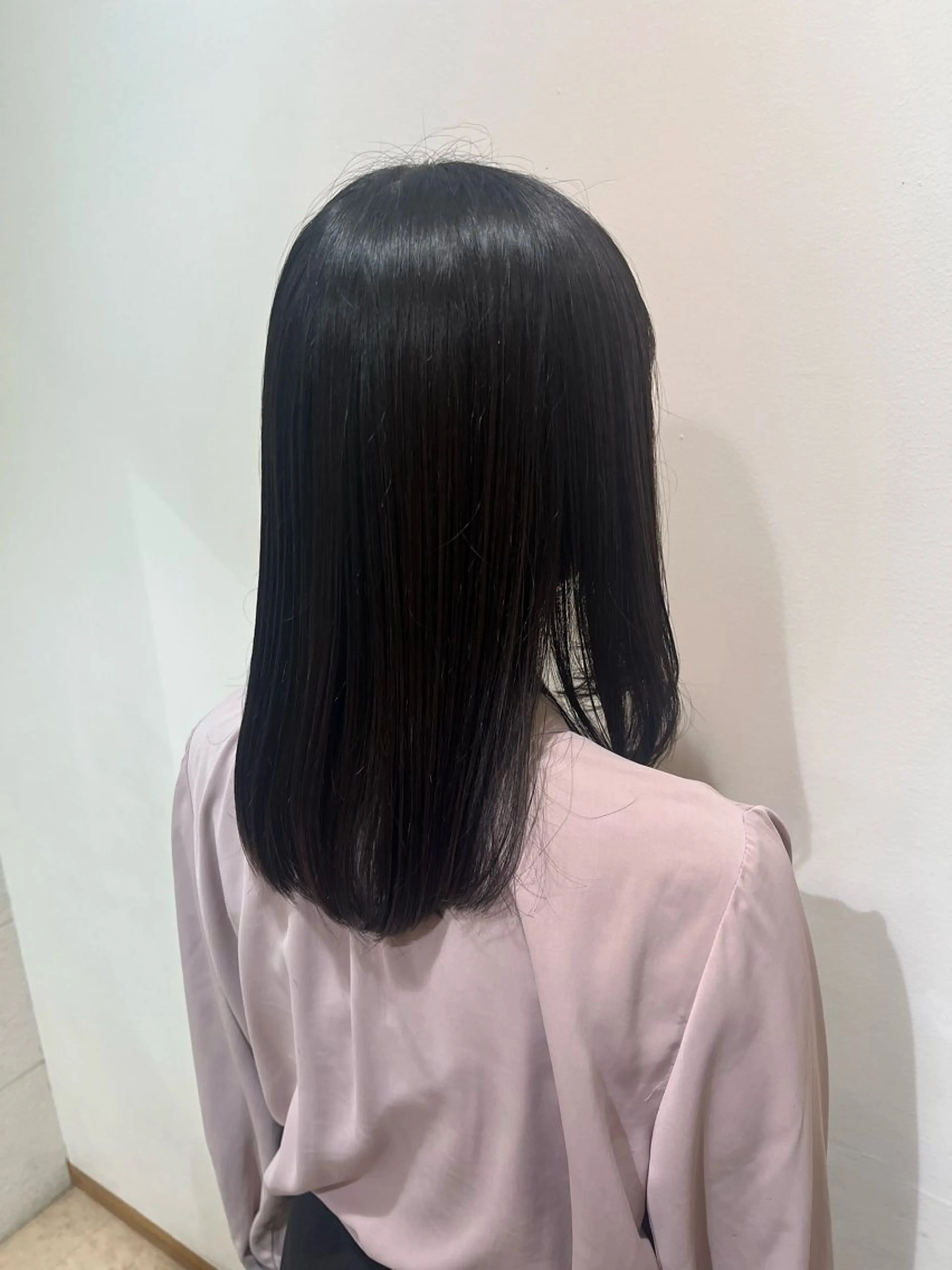 ミディアム カット かすみ  ︎︎のヘアスタイル