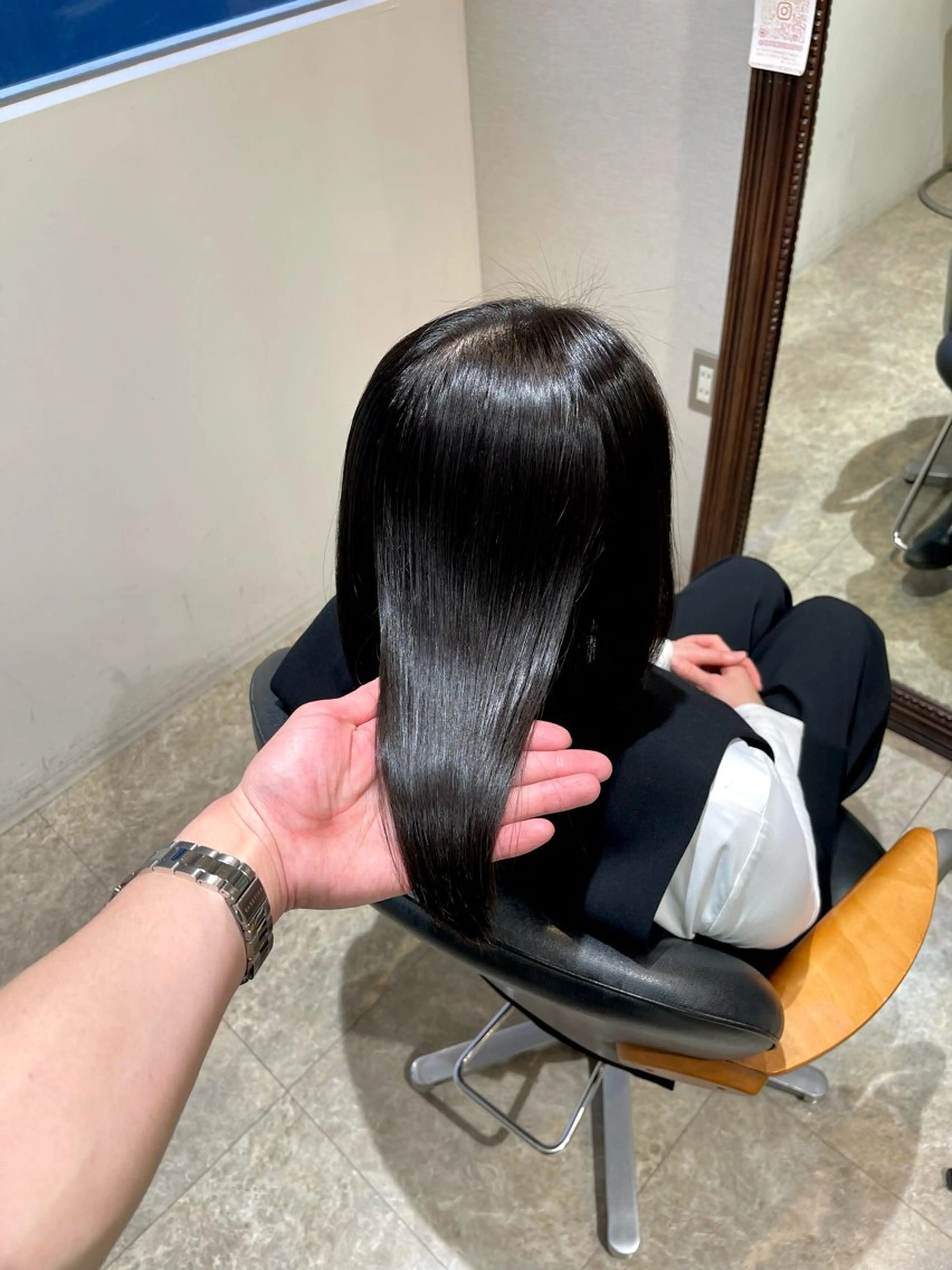 ショート 縮毛矯正 尼丁 勇磨のヘアスタイル