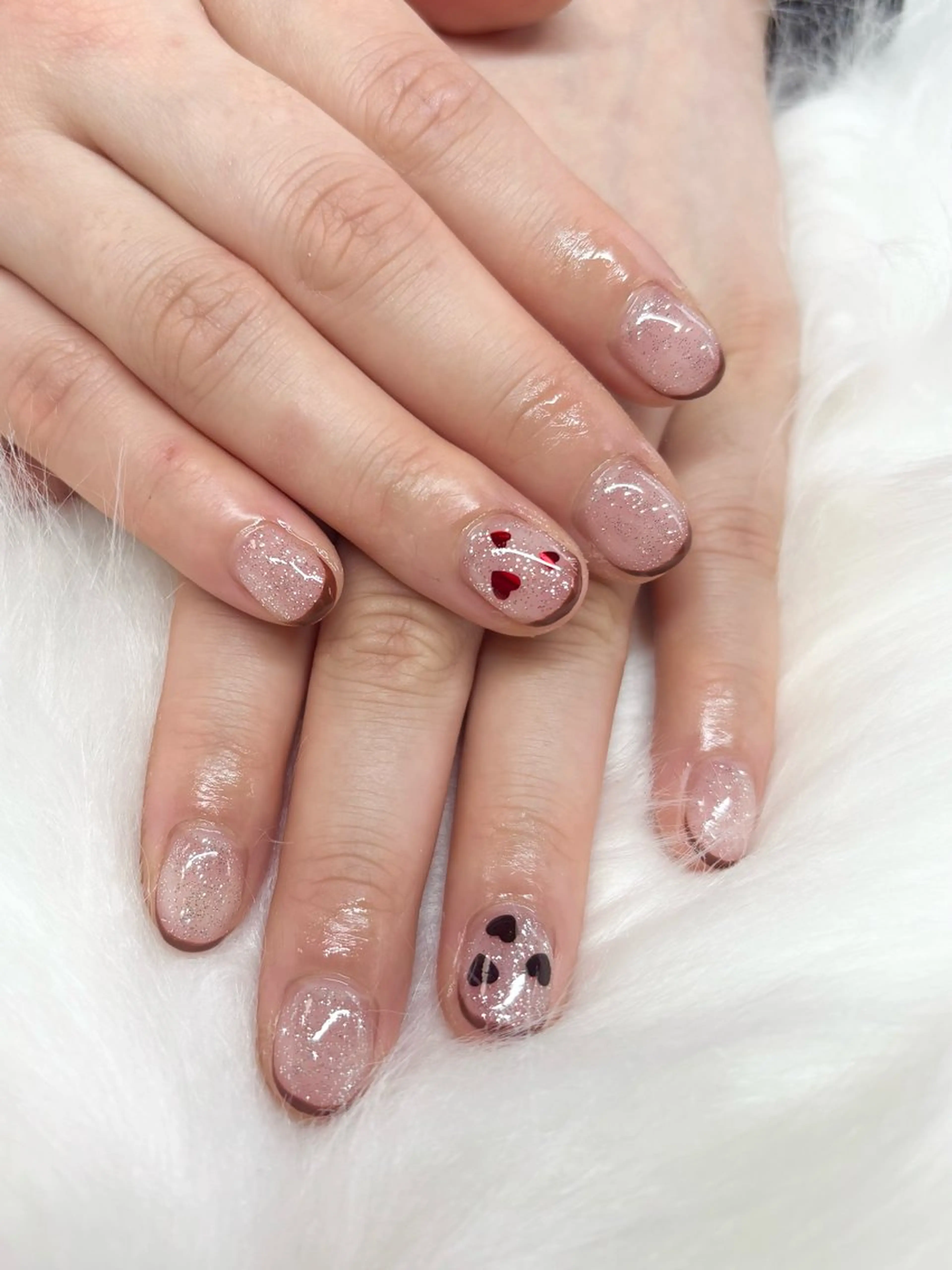 ネイル フラッシュネイル フレンチネイル ハート lealea Ayakaのネイルデザイン