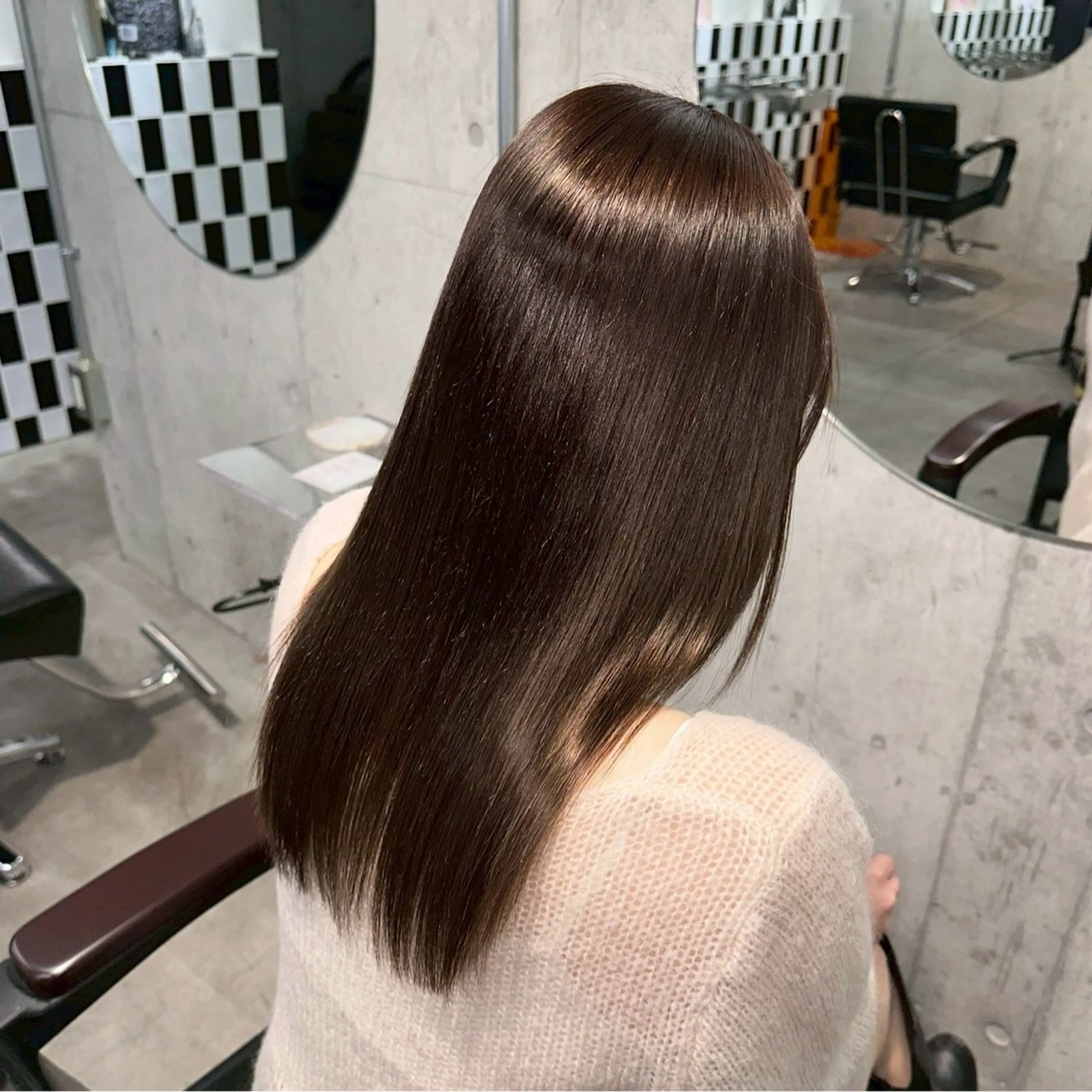 セミロング ヘアカラー トリートメント フジマ ハルナのヘアスタイル