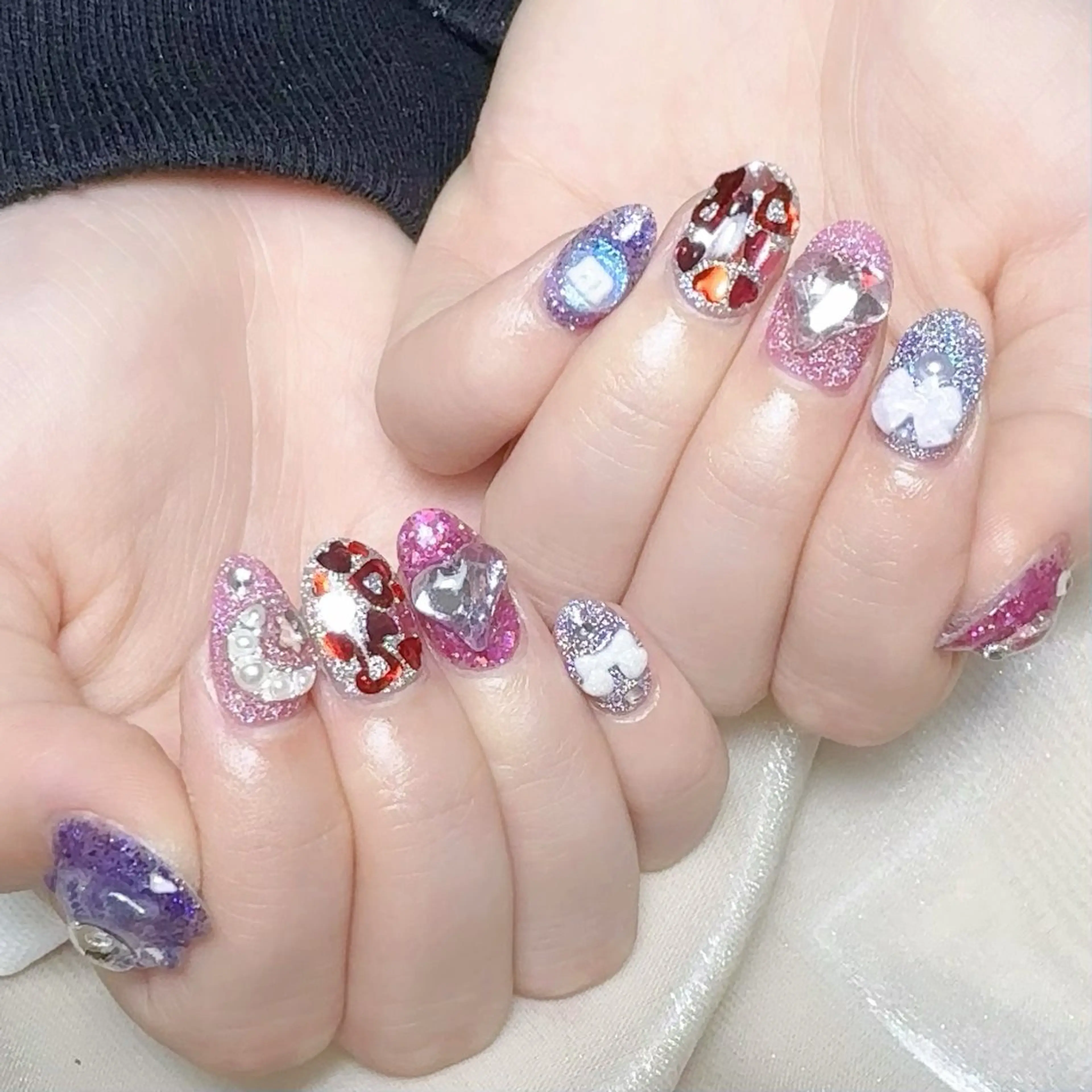 メンズ ネイル メンズ韓国風 アートネイル オーロラネイル ガーリー キラキラネイル ハンドネイル Nail salon 木にいるのネイルデザイン