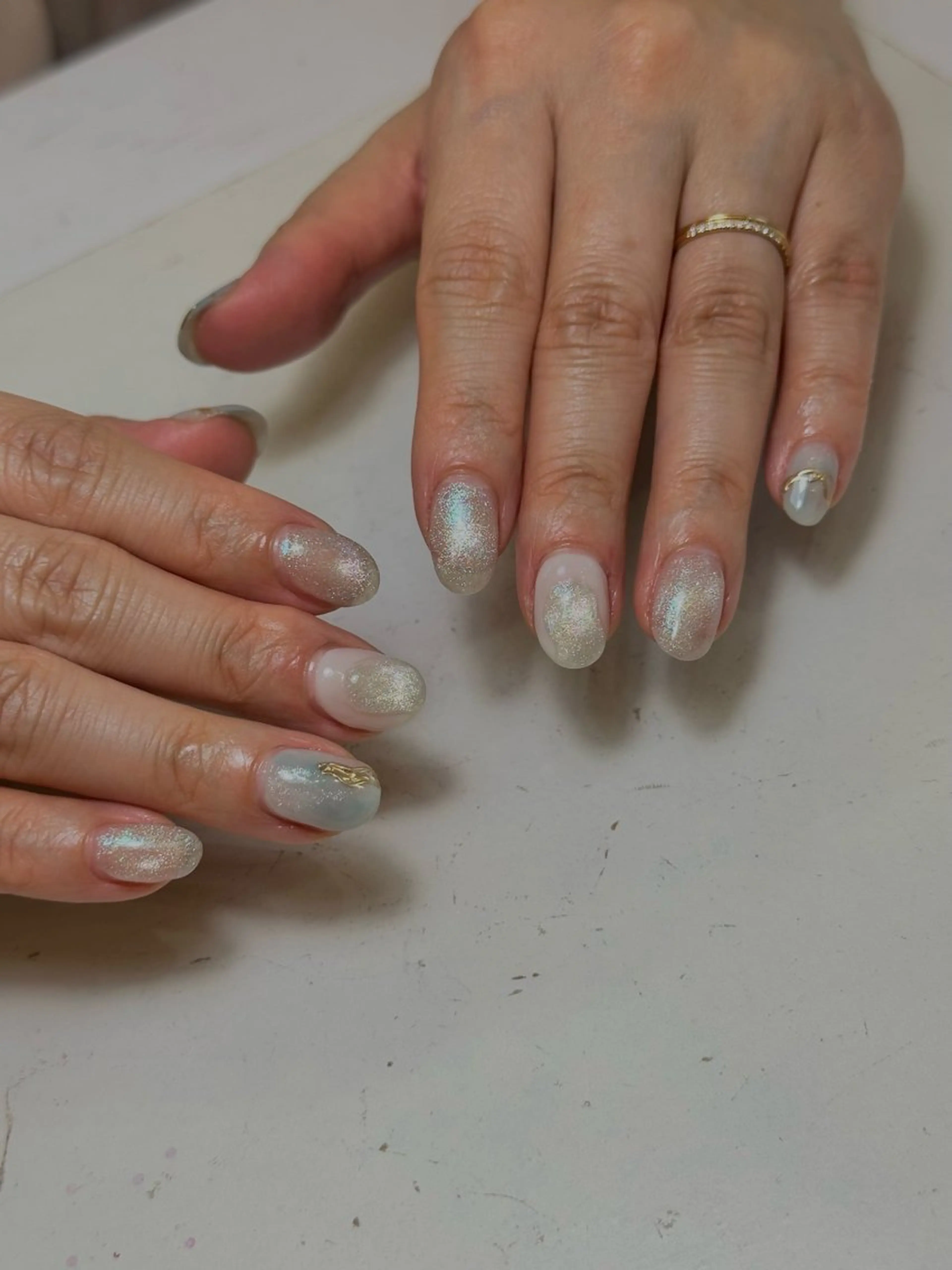 ネイル ニュアンスネイル 山本 里奈のネイルデザイン