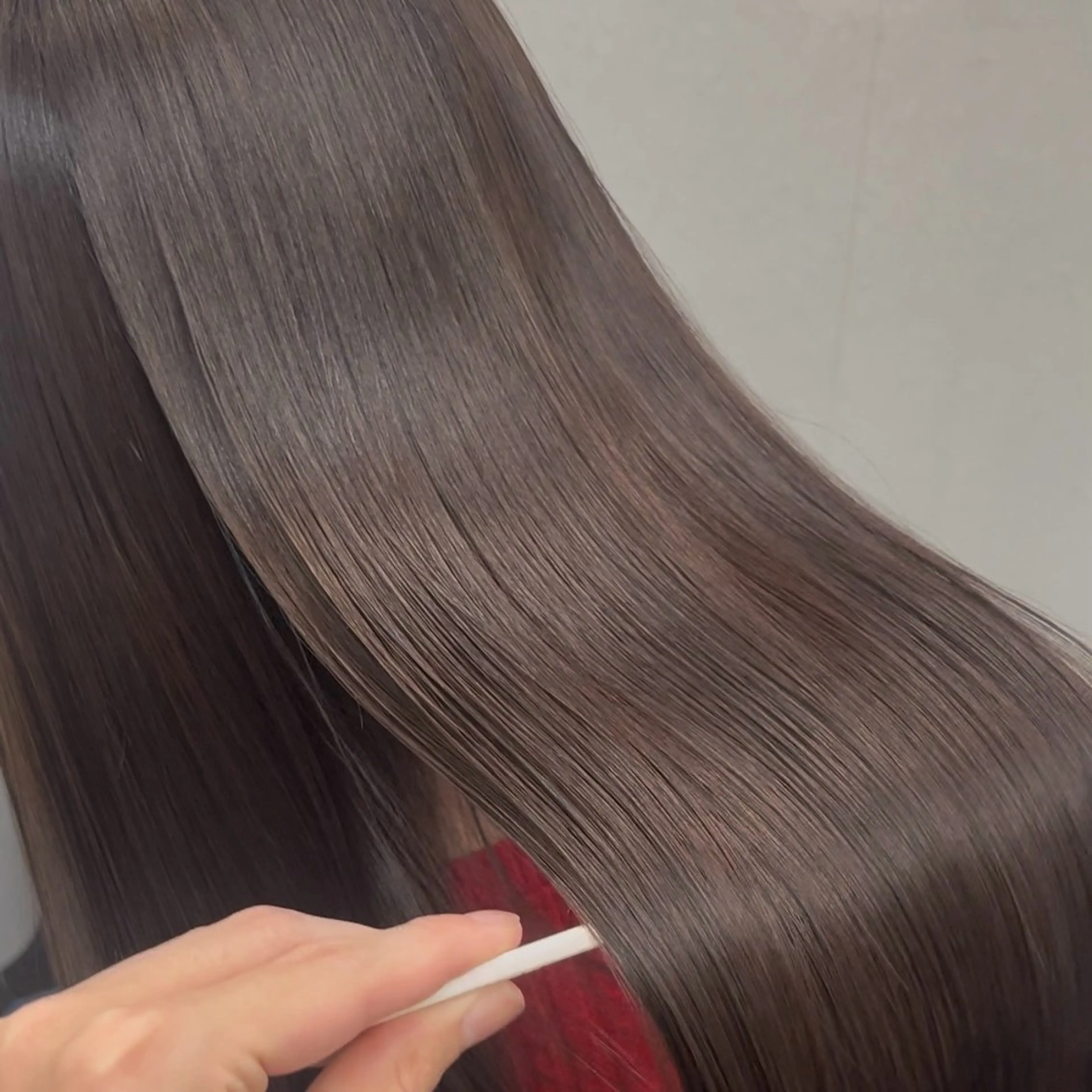 セミロング カラー ベージュカラー 黒髪 ブリーチ ブルーカラー ブルーブラック ヘアカラー トリートメント ケアブリーチ/ 髪質改善/上質艶髪のヘアスタイル