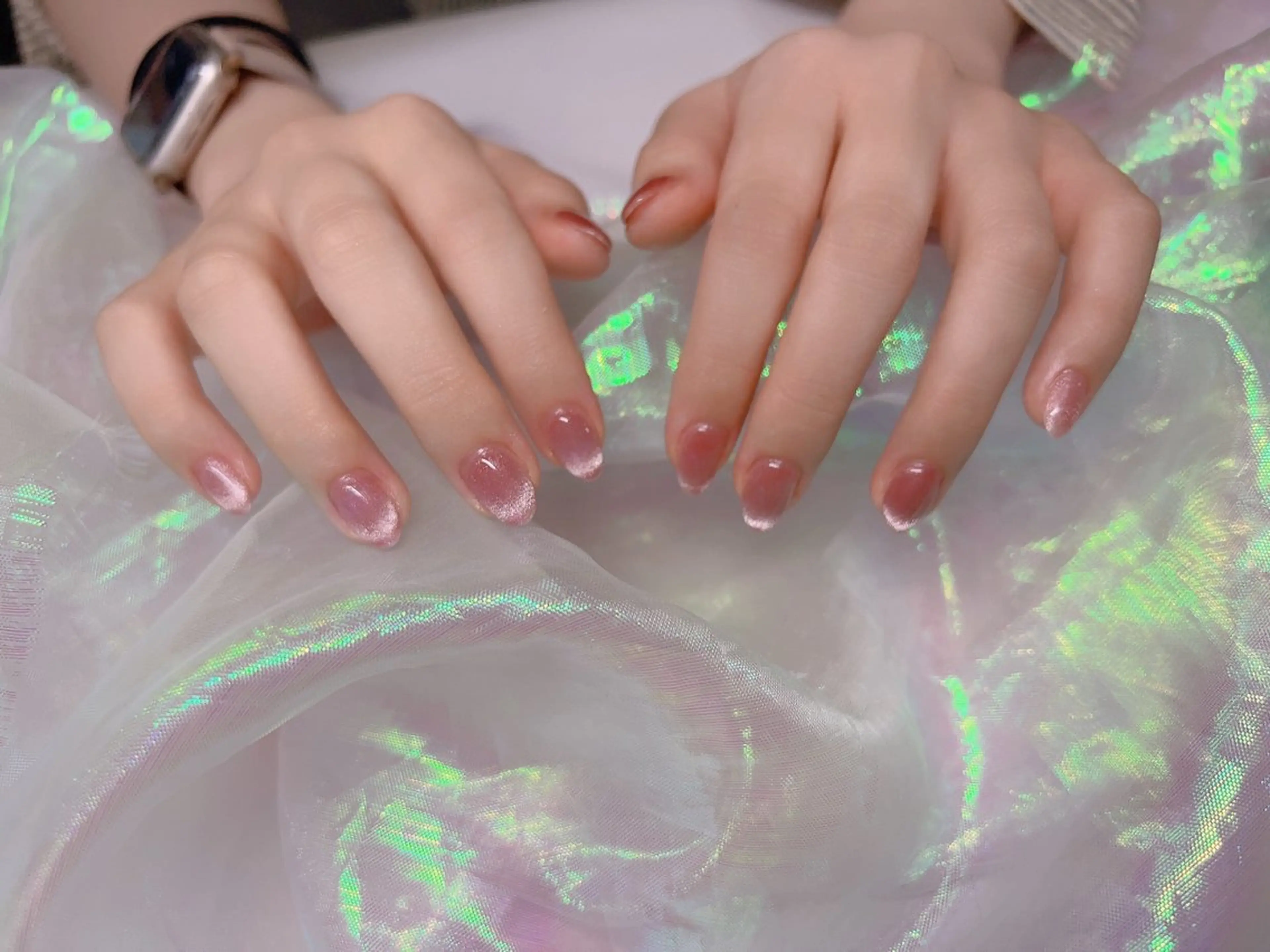 ネイル チークネイル マグネットネイル 持ち込み ニュアンスネイル シンプルネイル インフィニティ ネイルサロンのネイルデザイン