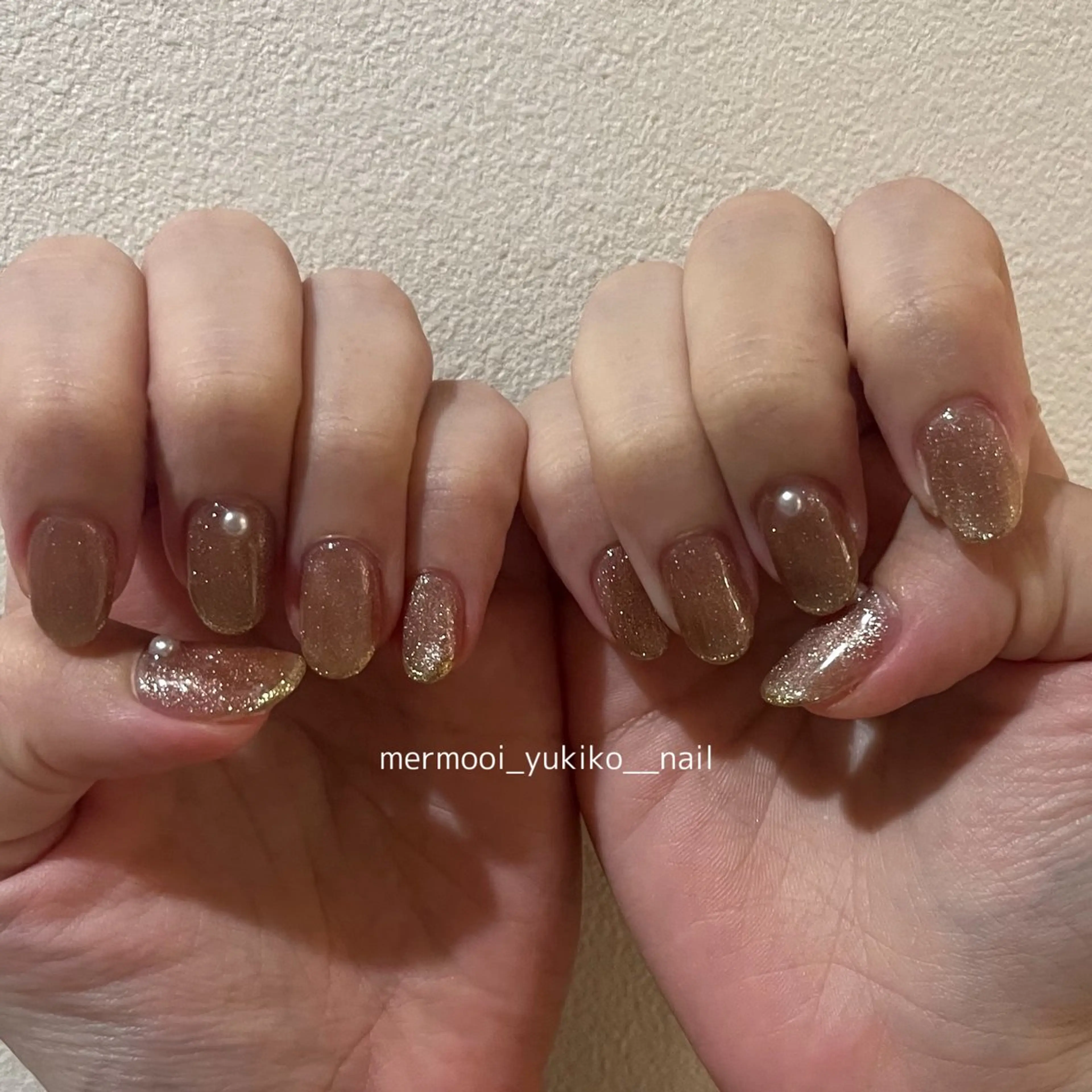 ネイル フレンチネイル ラメ(グリッター) マグネットネイル ニュアンスネイル シンプルネイル ハンドネイル melumooi nailのネイルデザイン