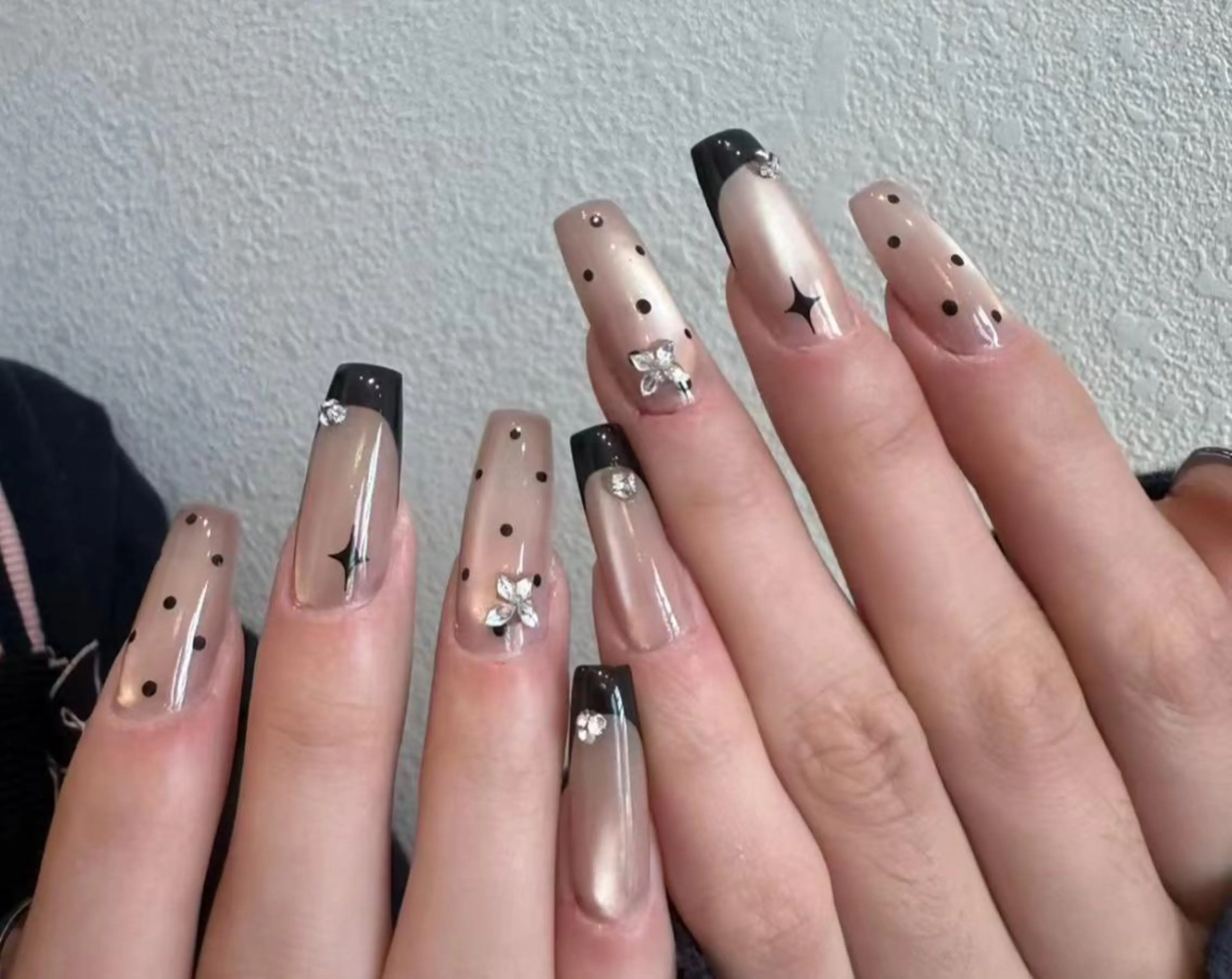 ネイル ハンドネイル 🎀 NaNa_nailのネイルデザイン