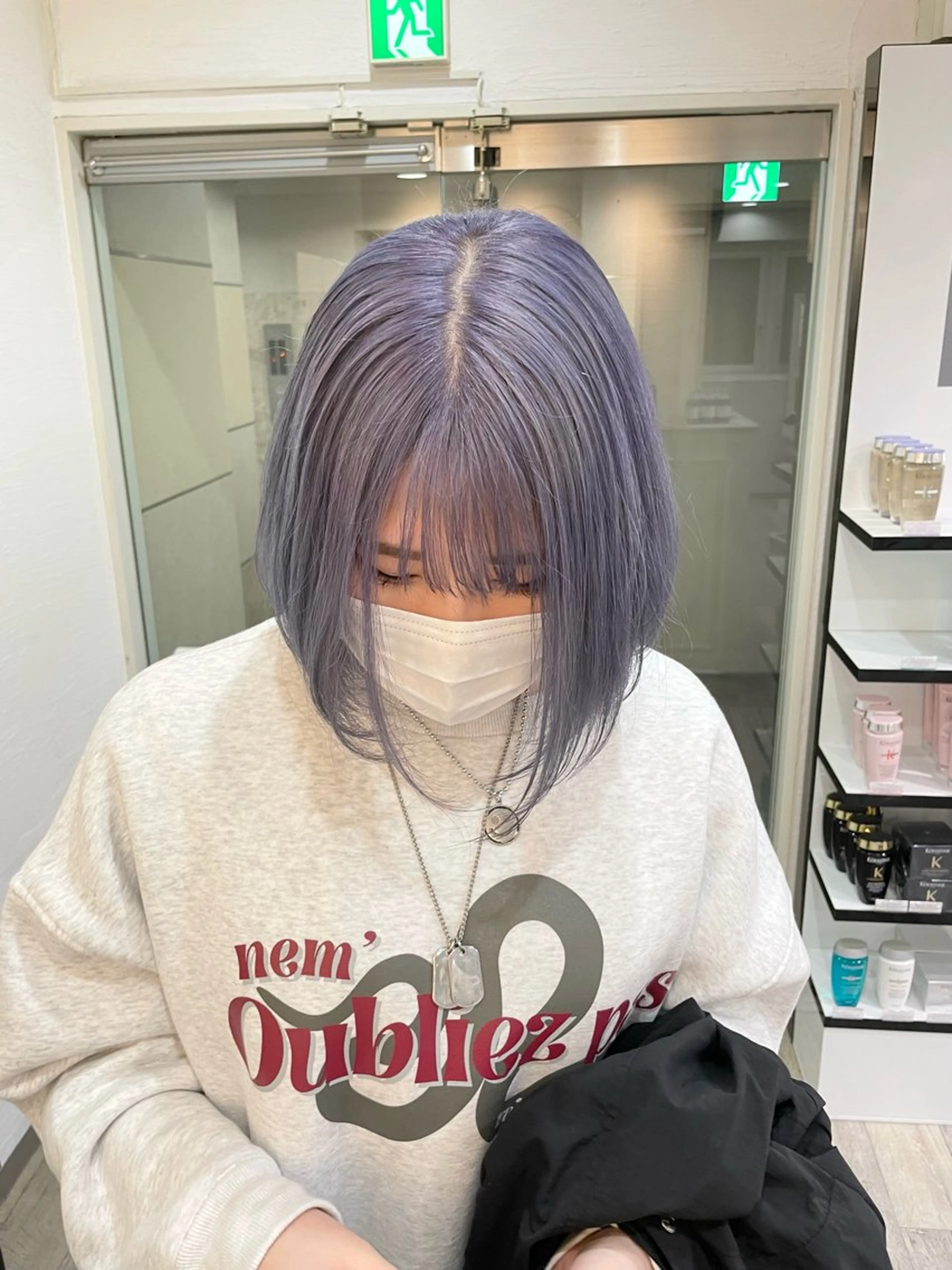 セミロング インク 美容院のヘアスタイル