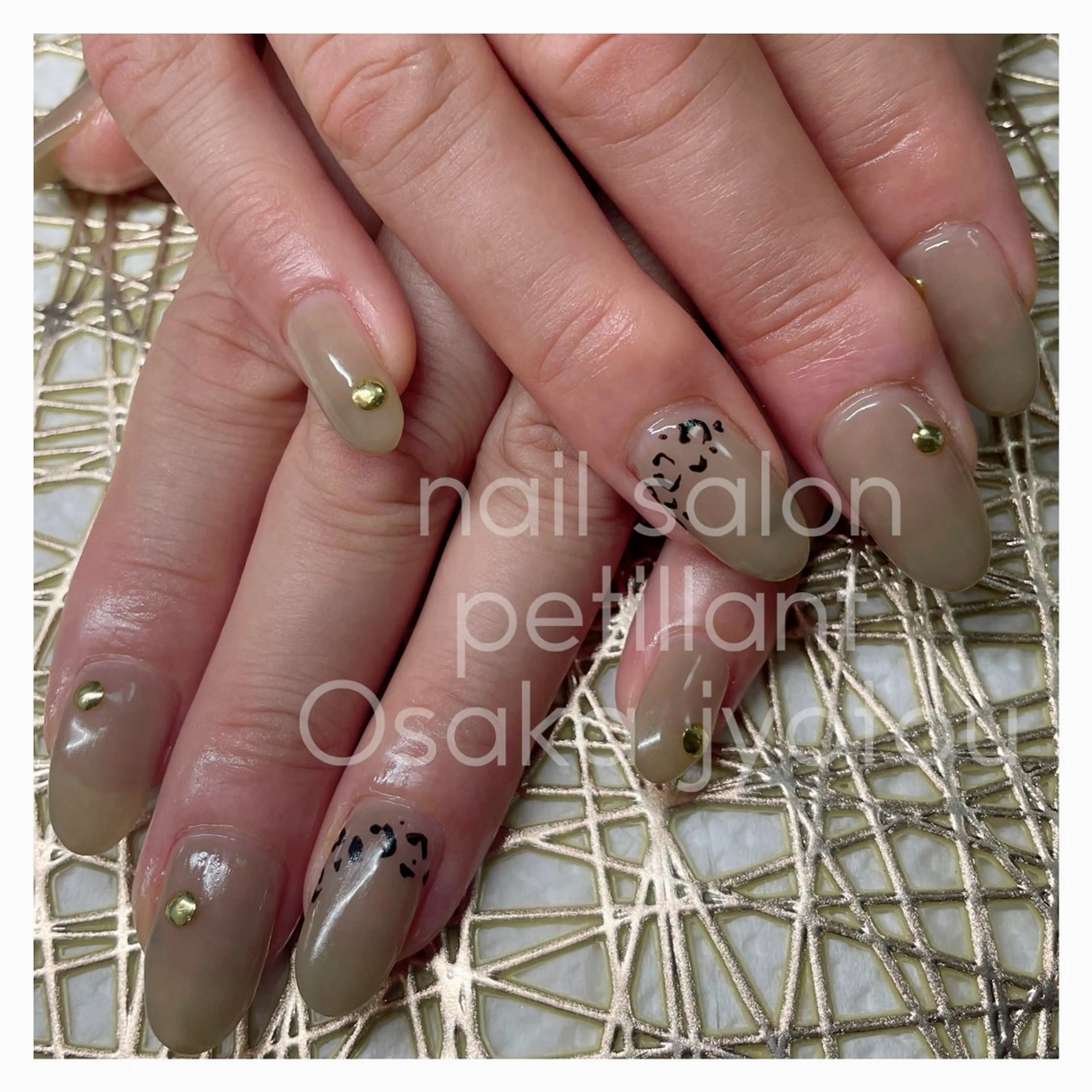 ネイル アニマル柄 ロングネイル nail salon petillantのネイルデザイン